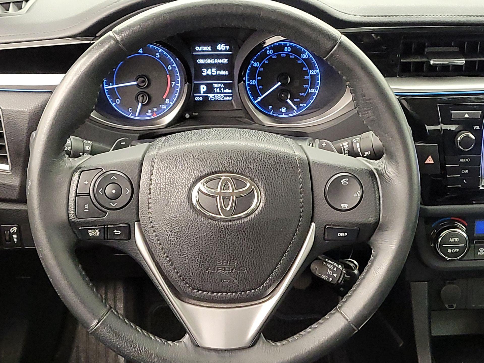 Thumbnail: 2014 Toyota Corolla - 10