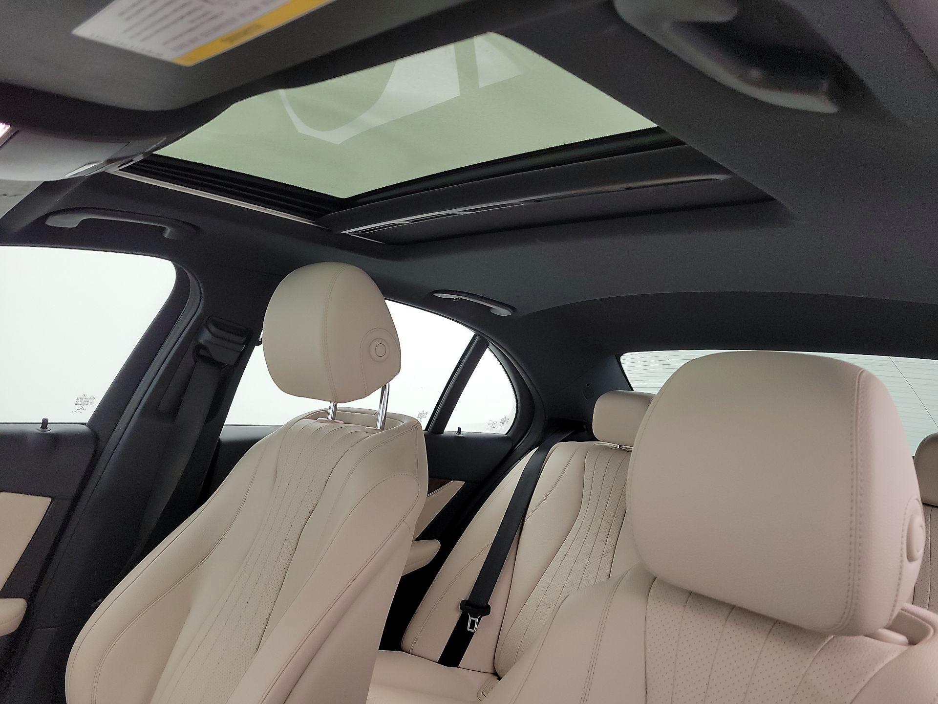 Thumbnail: 2020 Mercedes-Benz E-Class - 20