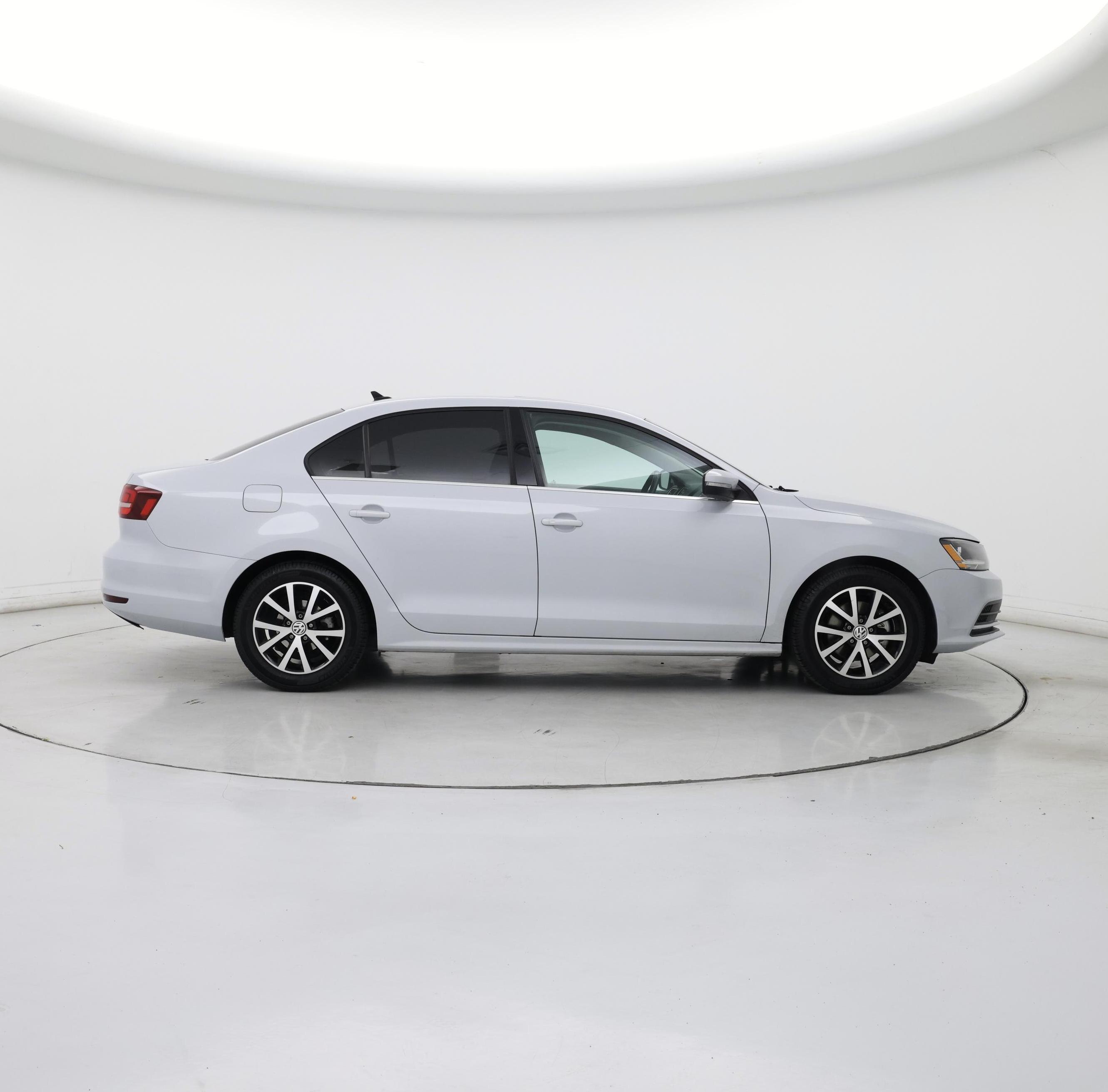 Thumbnail: 2017 Volkswagen Jetta - 7