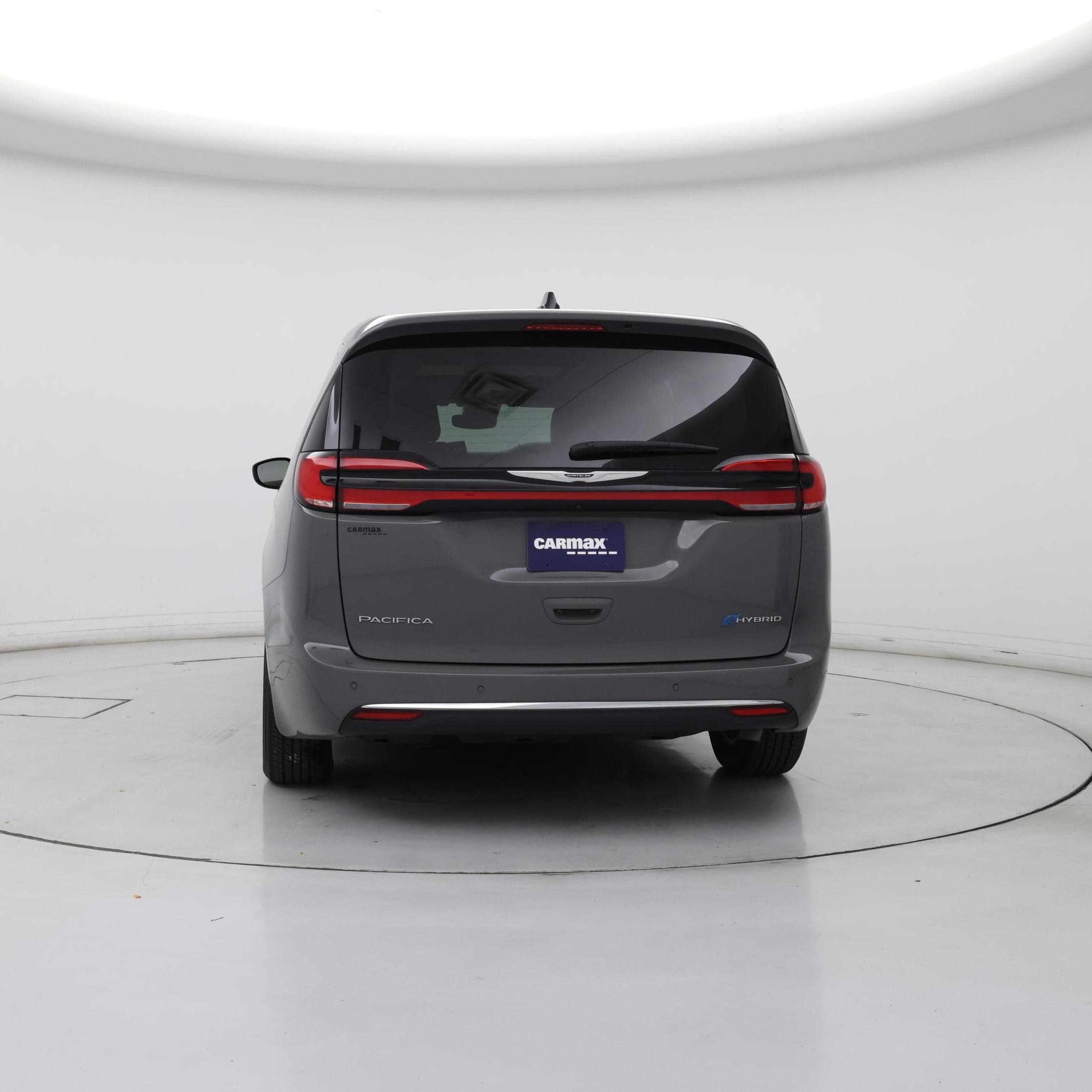 Thumbnail: 2023 Chrysler Pacifica - 6