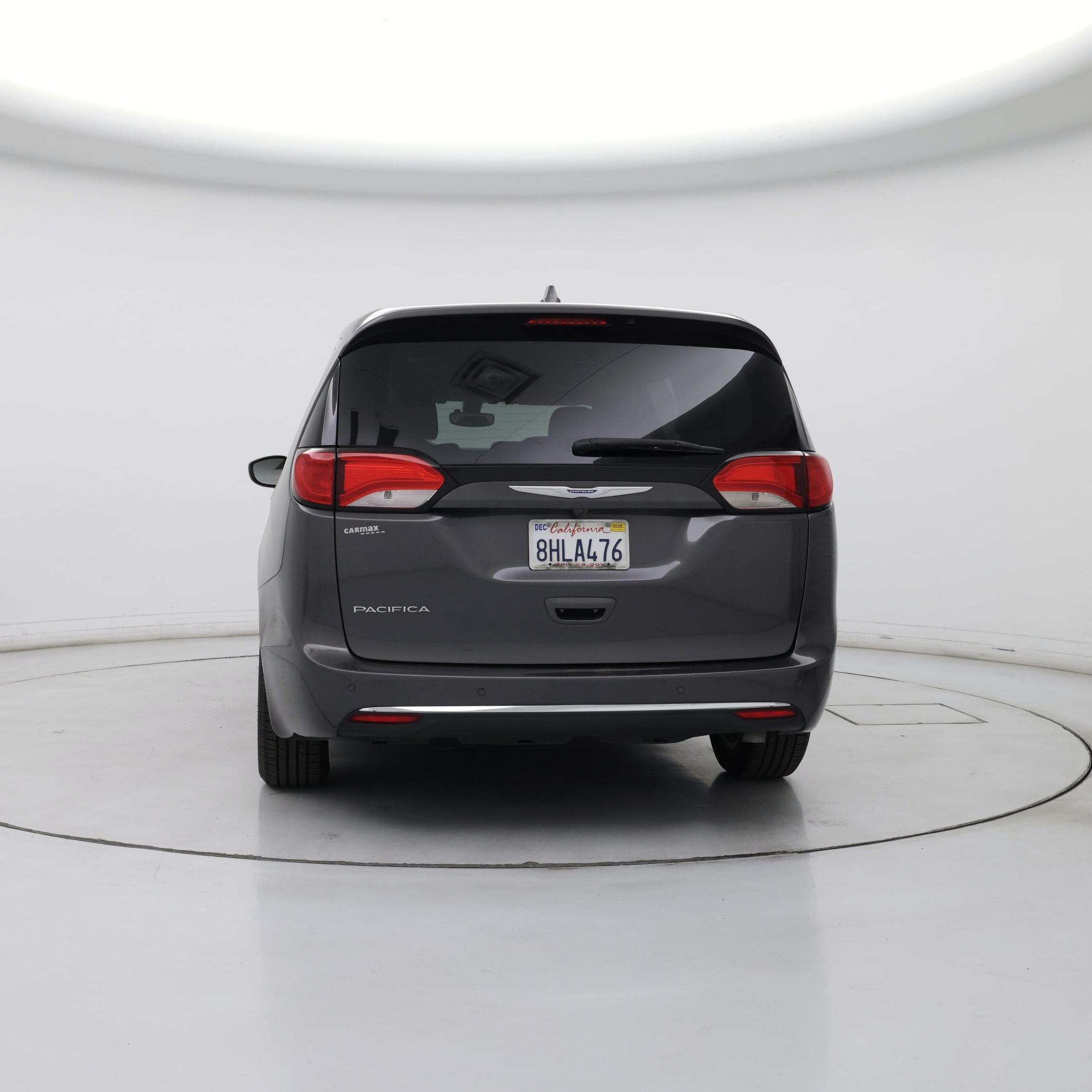 Thumbnail: 2019 Chrysler Pacifica - 6