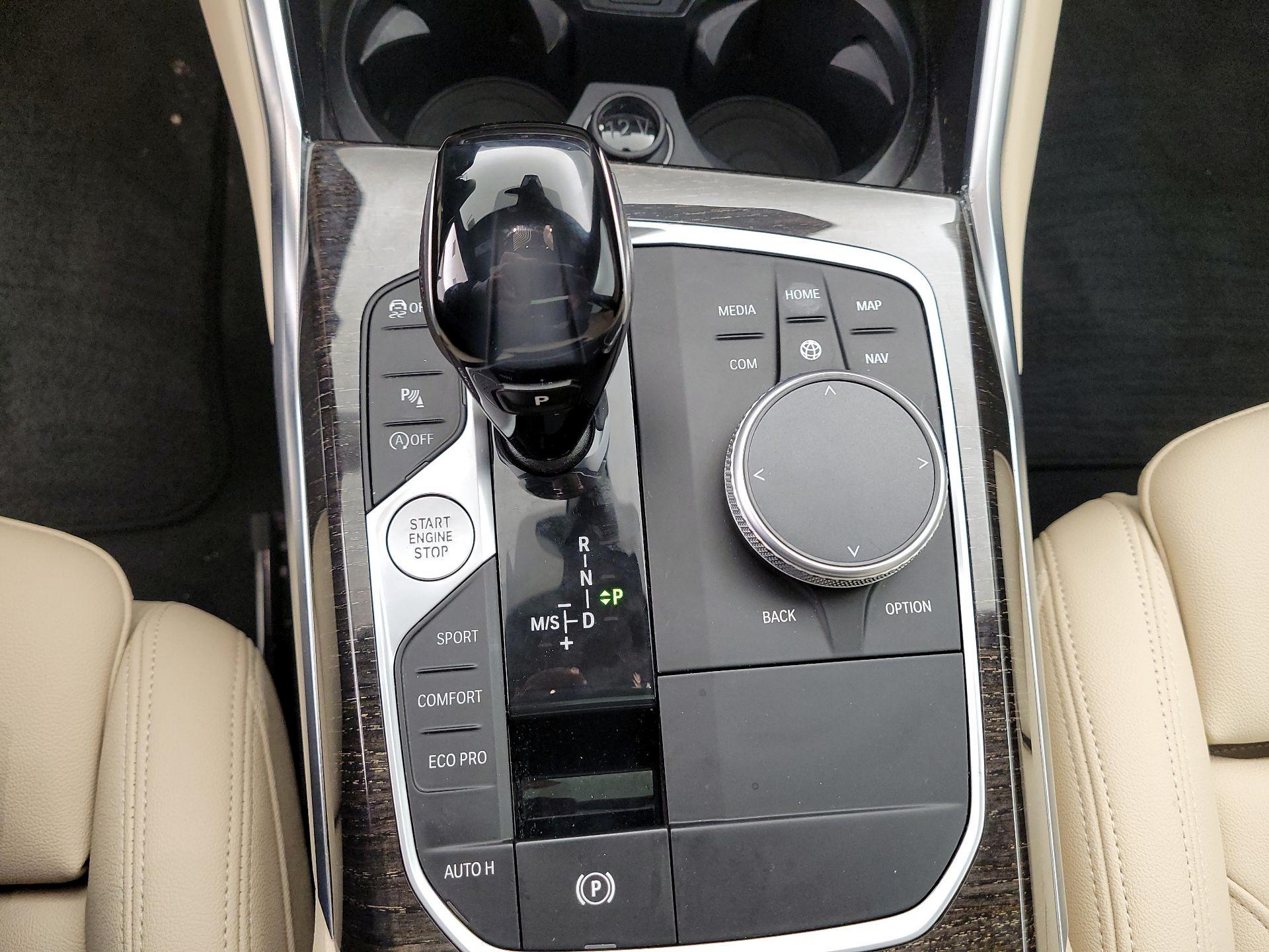 Thumbnail: 2021 BMW 3 Series - 18