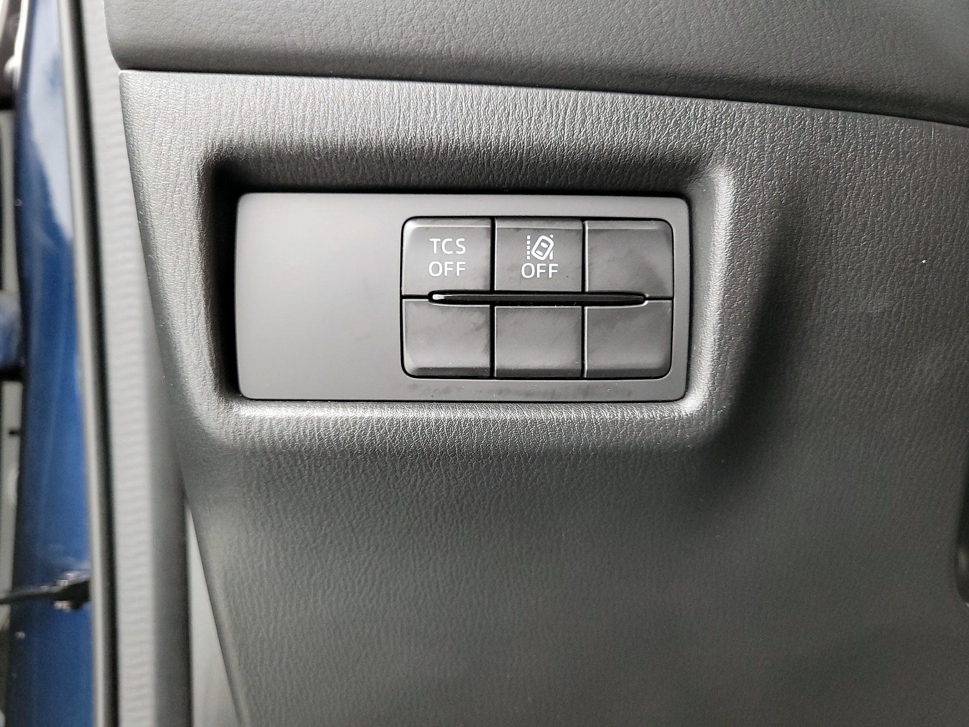 Thumbnail: 2020 Mazda CX-5 - 13