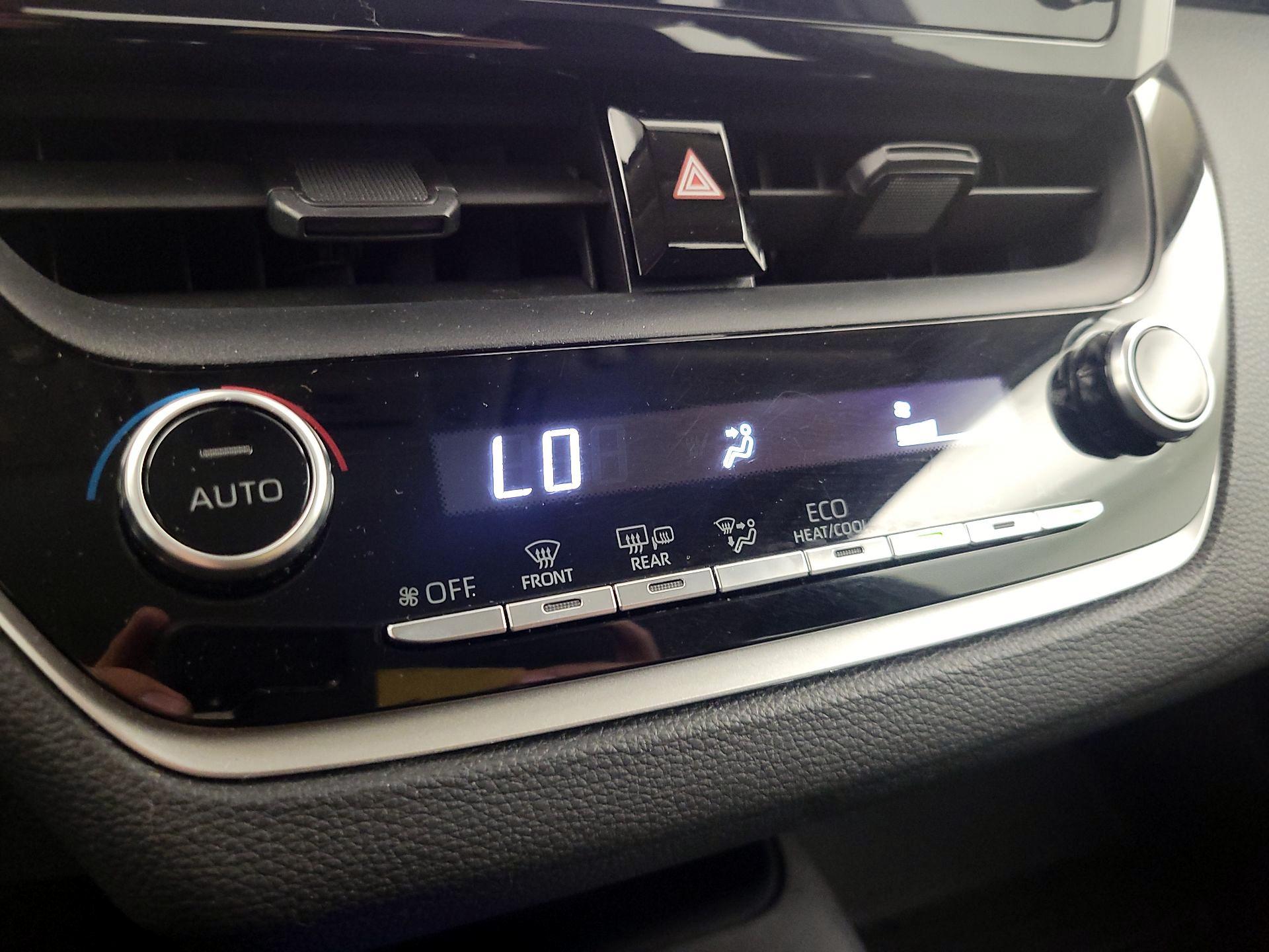 Thumbnail: 2020 Toyota Corolla - 16