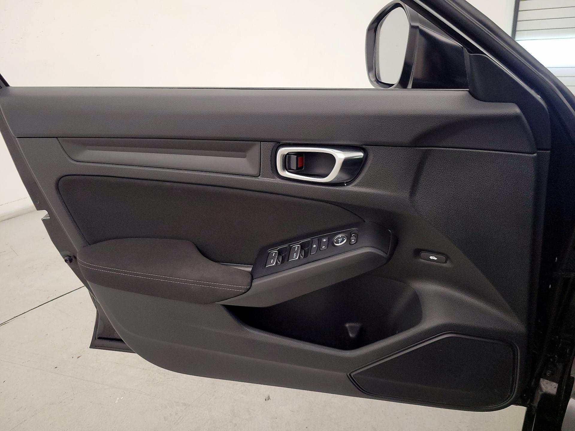 Thumbnail: 2025 Honda Civic - 12