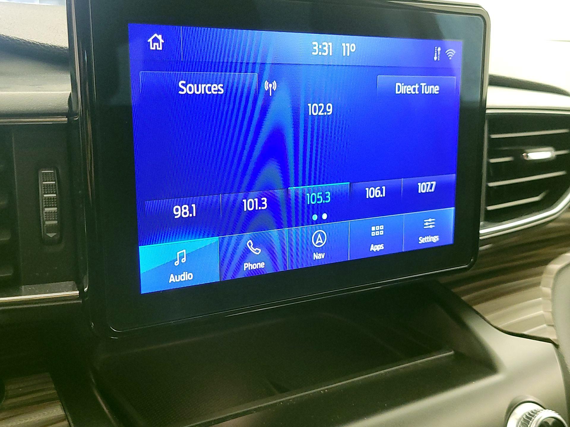 Thumbnail: 2020 Ford Explorer - 16