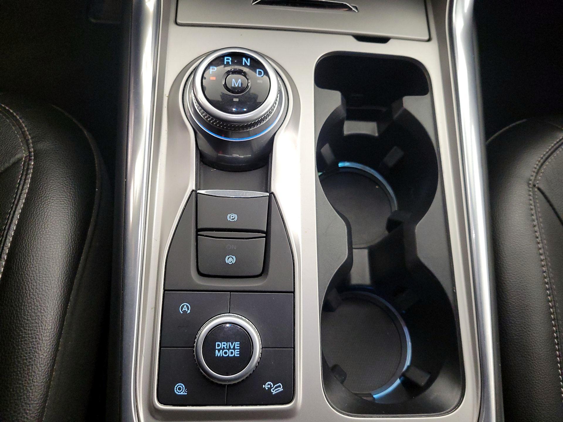 Thumbnail: 2020 Ford Explorer - 18