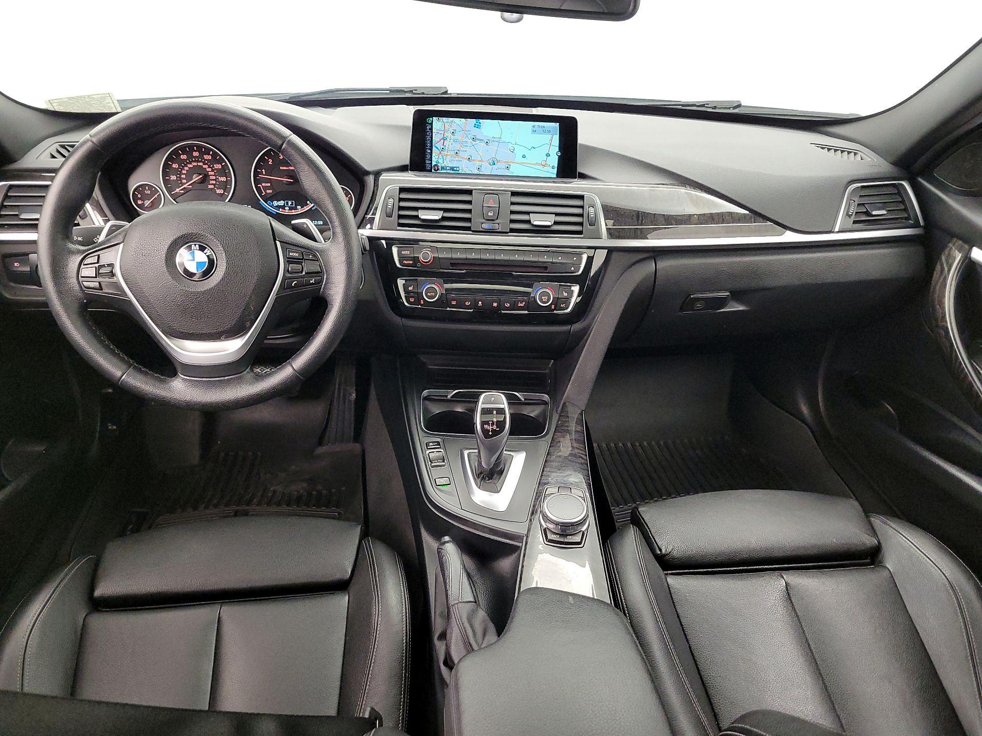 Thumbnail: 2016 BMW 3 Series - 9