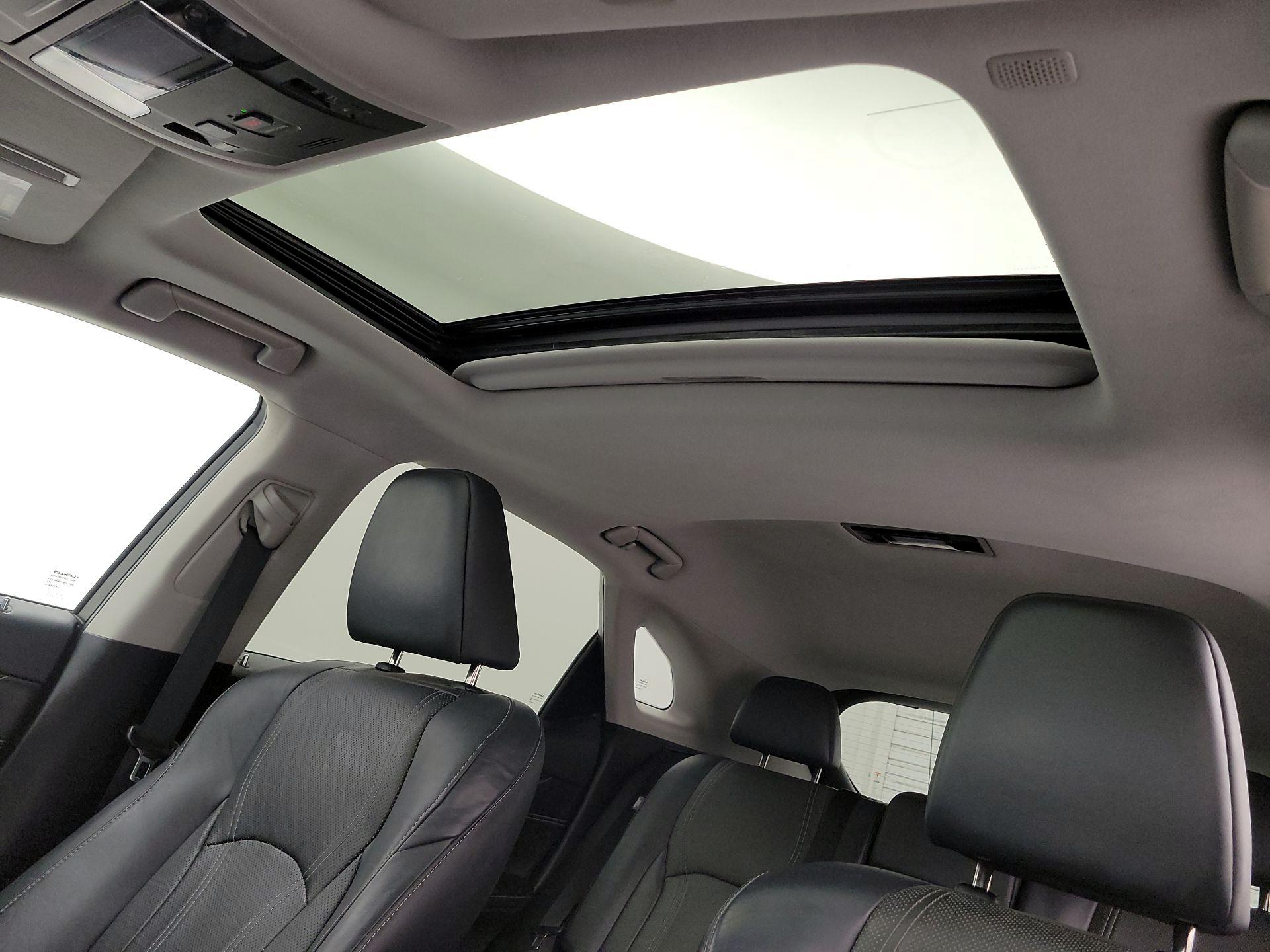 Thumbnail: 2018 Lexus RX - 20