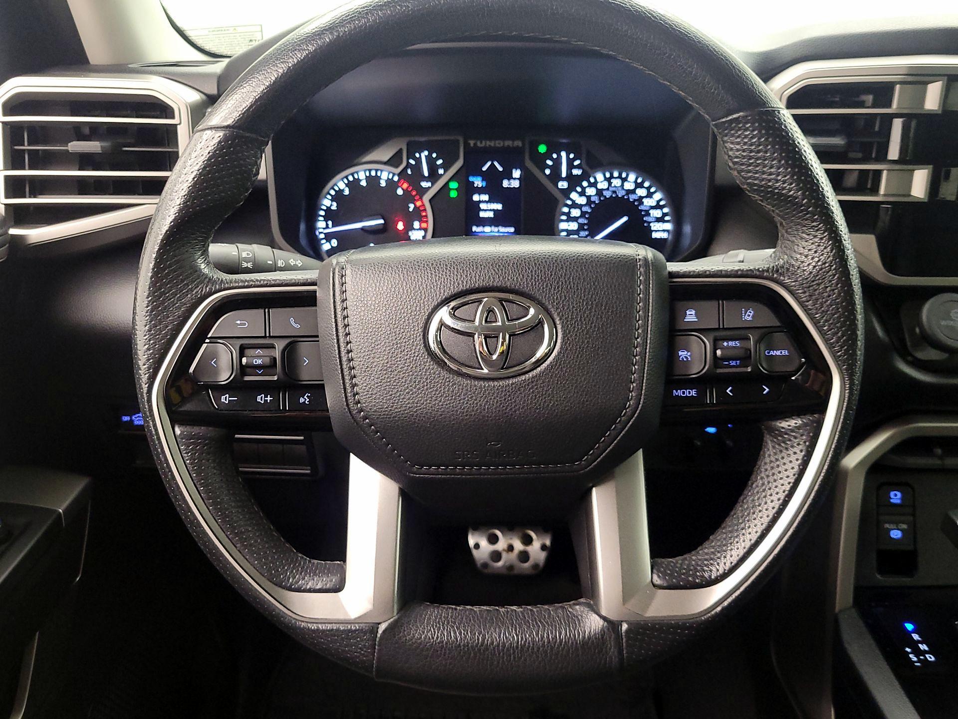 Thumbnail: 2023 Toyota Tundra - 10