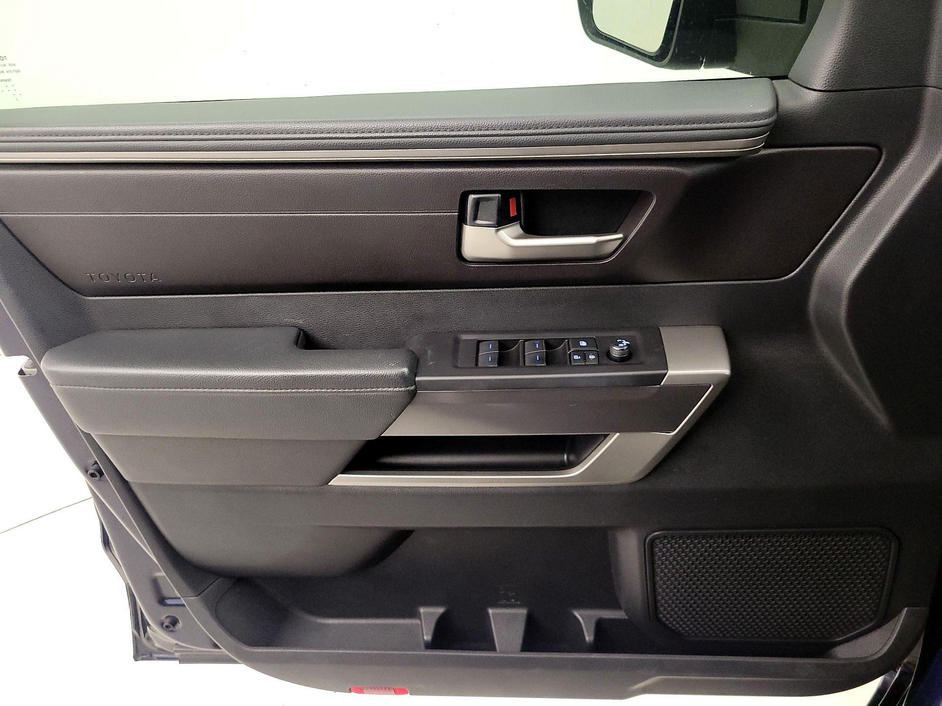 Thumbnail: 2023 Toyota Tundra - 12