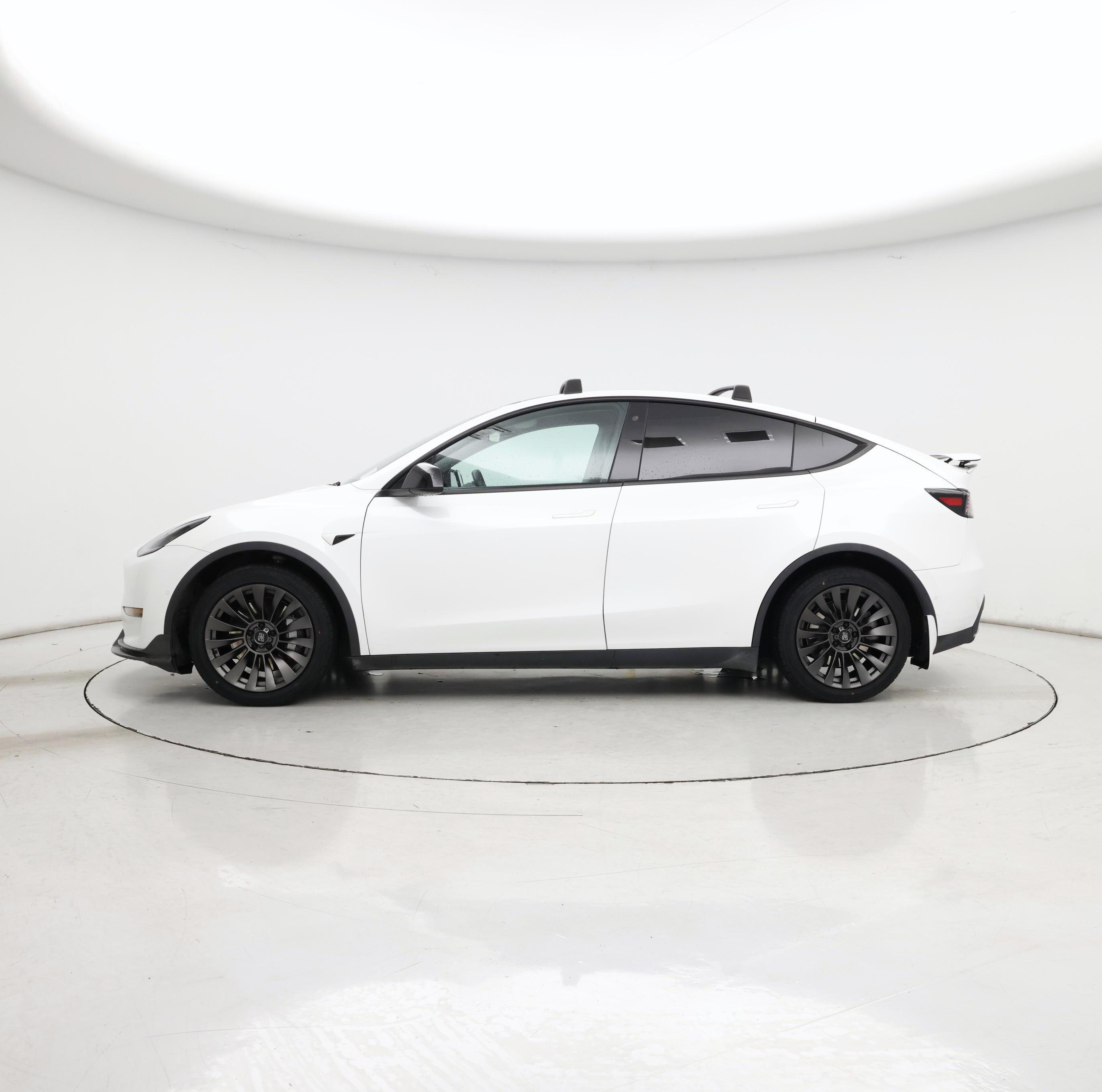 Thumbnail: 2020 Tesla Model Y - 3