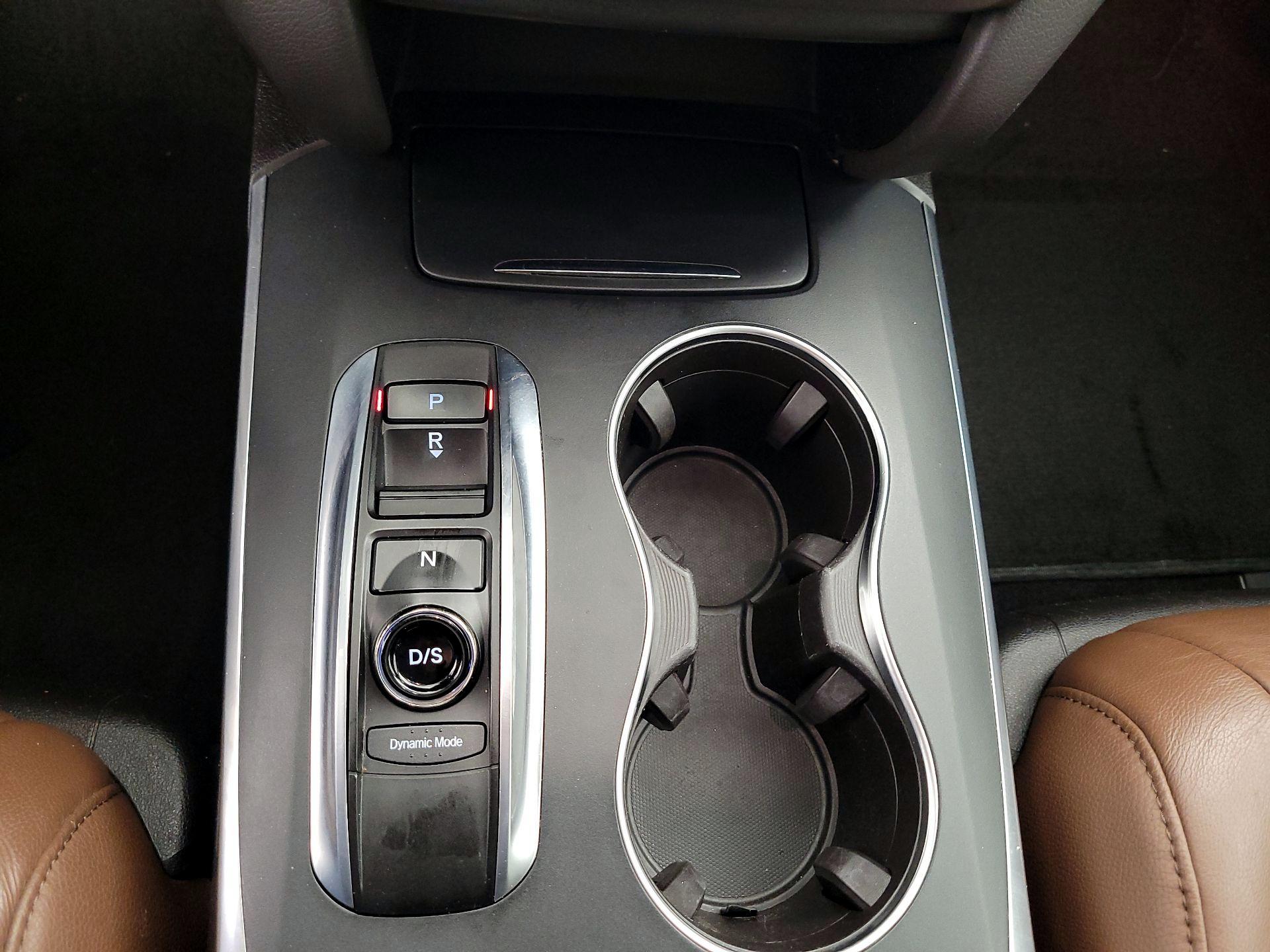 Thumbnail: 2018 Acura MDX - 18