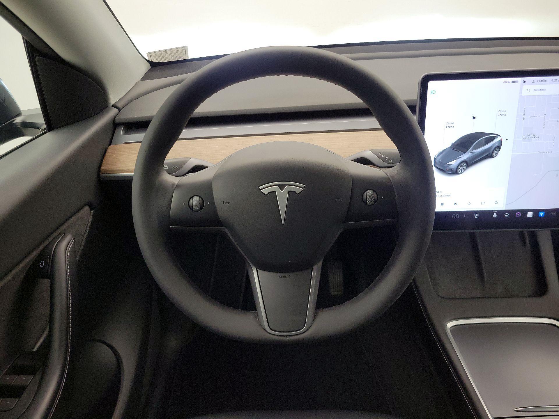 Thumbnail: 2022 Tesla Model Y - 10