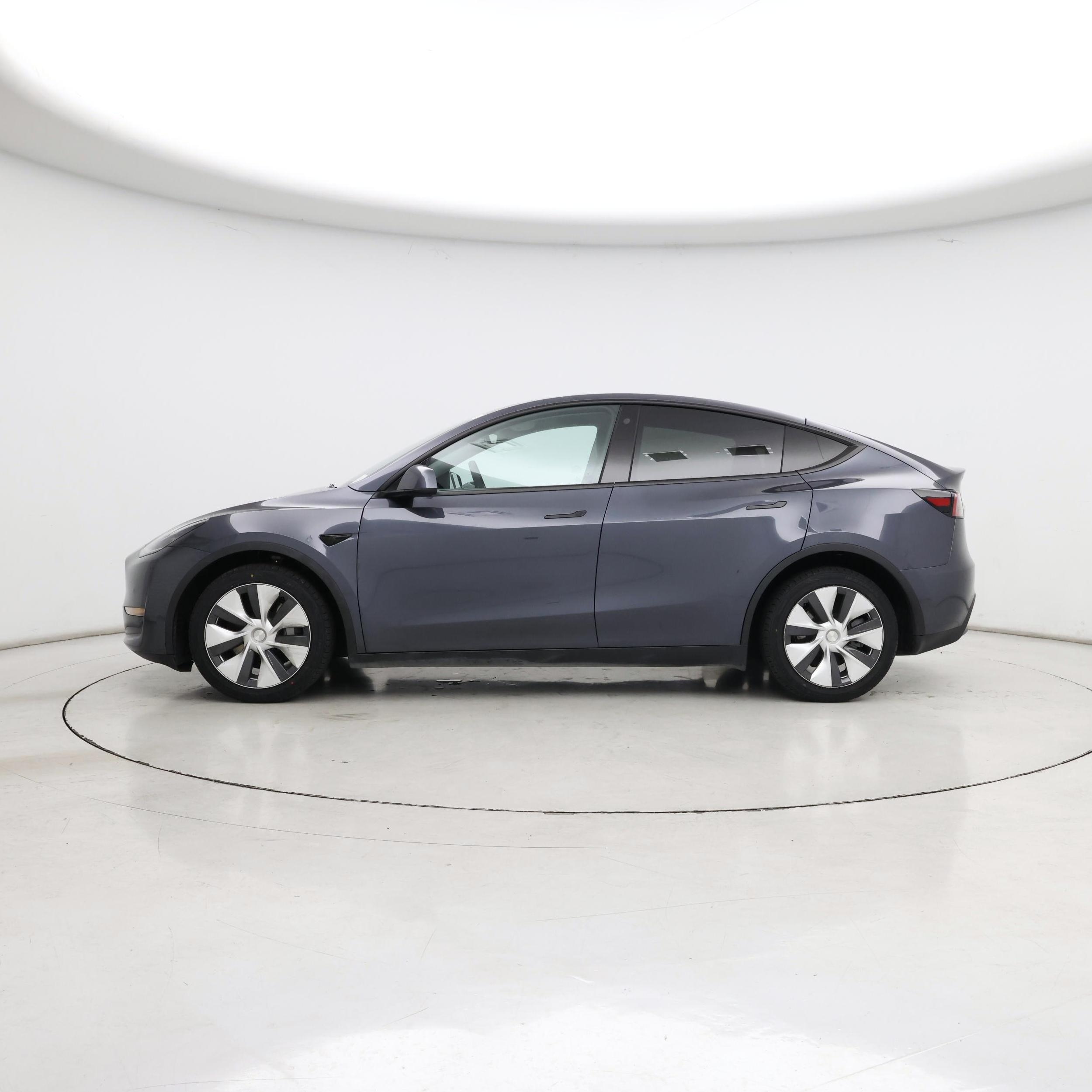 Thumbnail: 2022 Tesla Model Y - 3