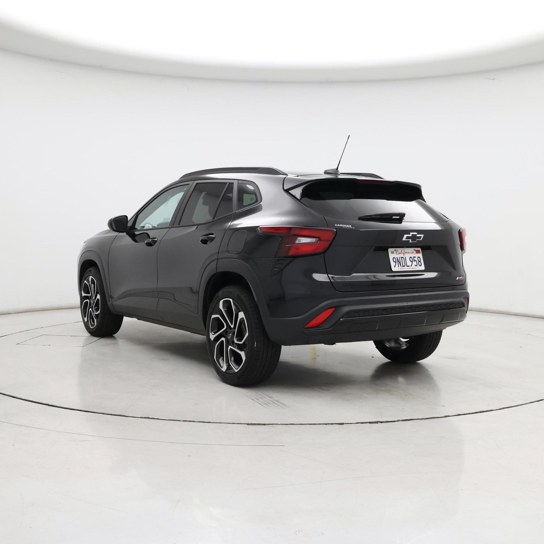 Thumbnail: 2024 Chevrolet Trax - 2