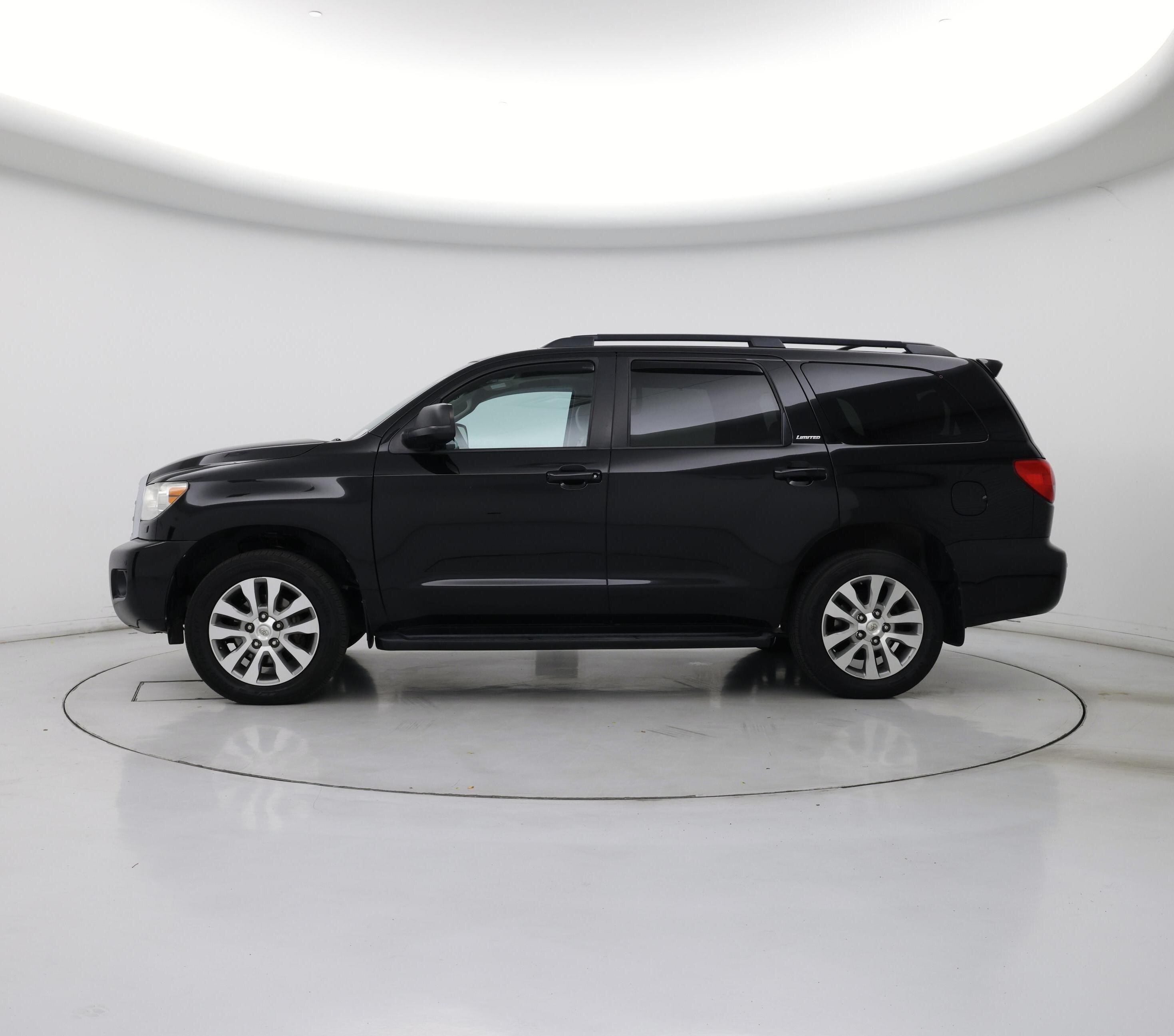 Thumbnail: 2015 Toyota Sequoia - 3