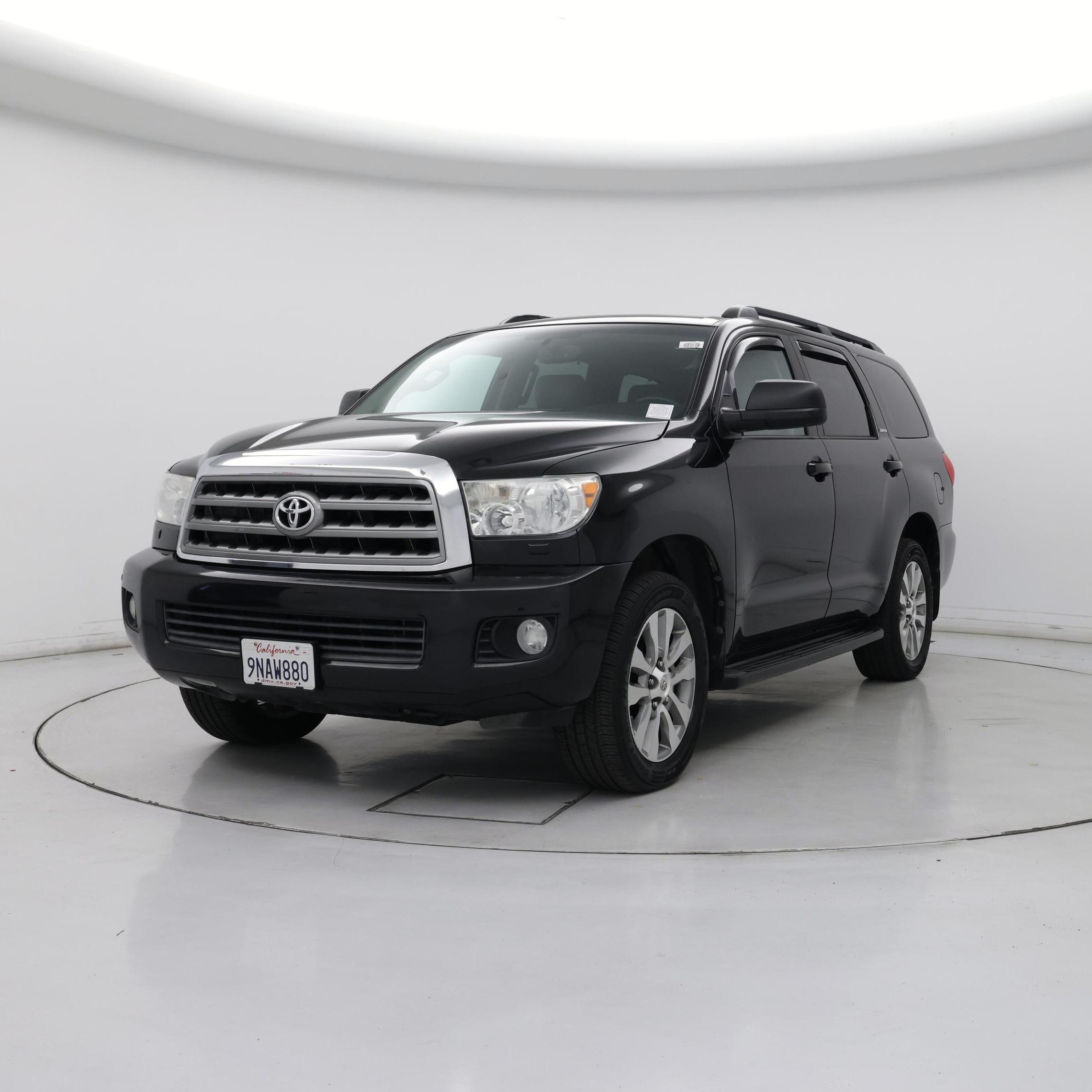 Thumbnail: 2015 Toyota Sequoia - 4