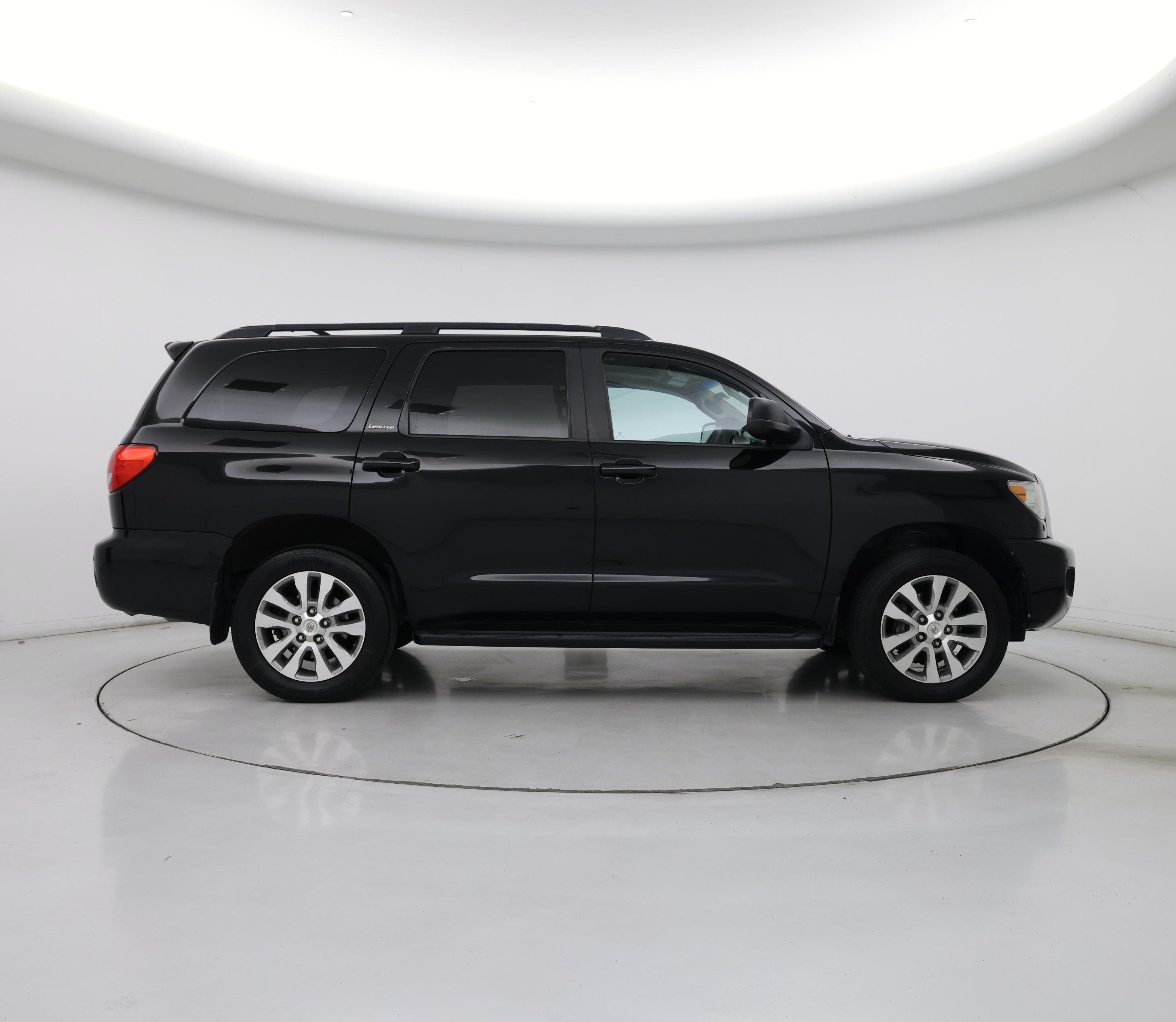 Thumbnail: 2015 Toyota Sequoia - 7