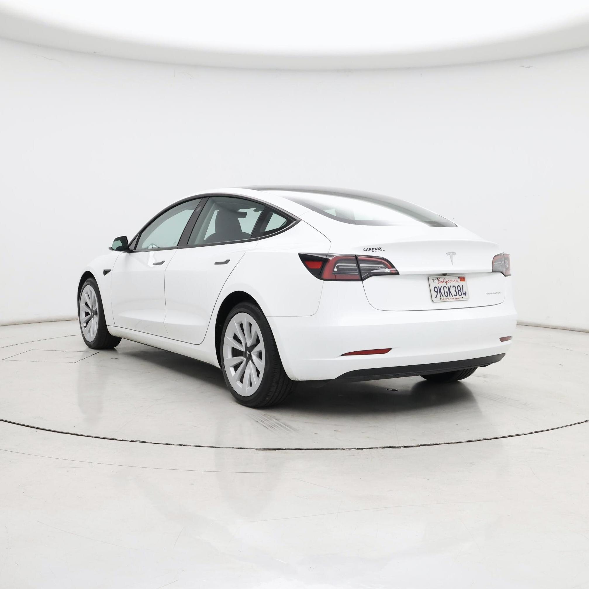 Thumbnail: 2023 Tesla Model 3 - 2