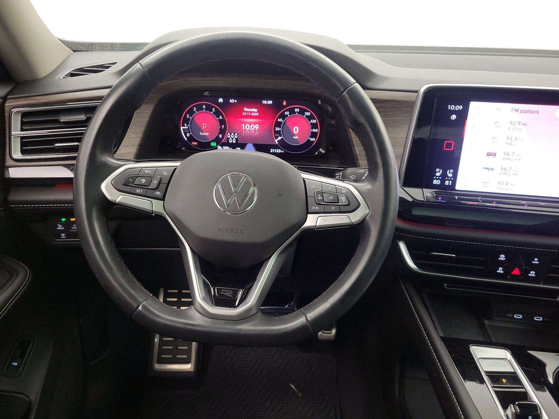 Thumbnail: 2024 Volkswagen Atlas - 10