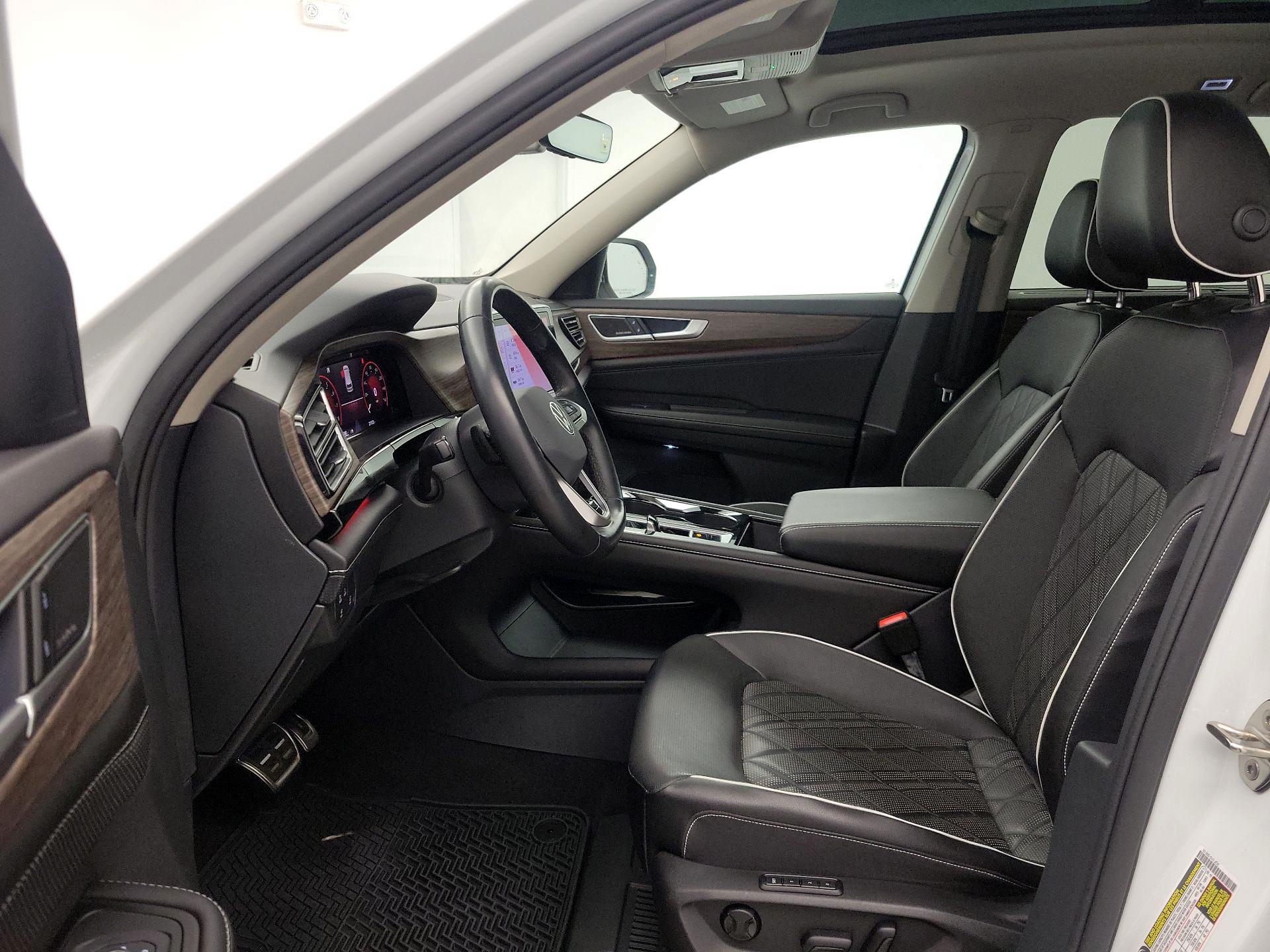 Thumbnail: 2024 Volkswagen Atlas - 11