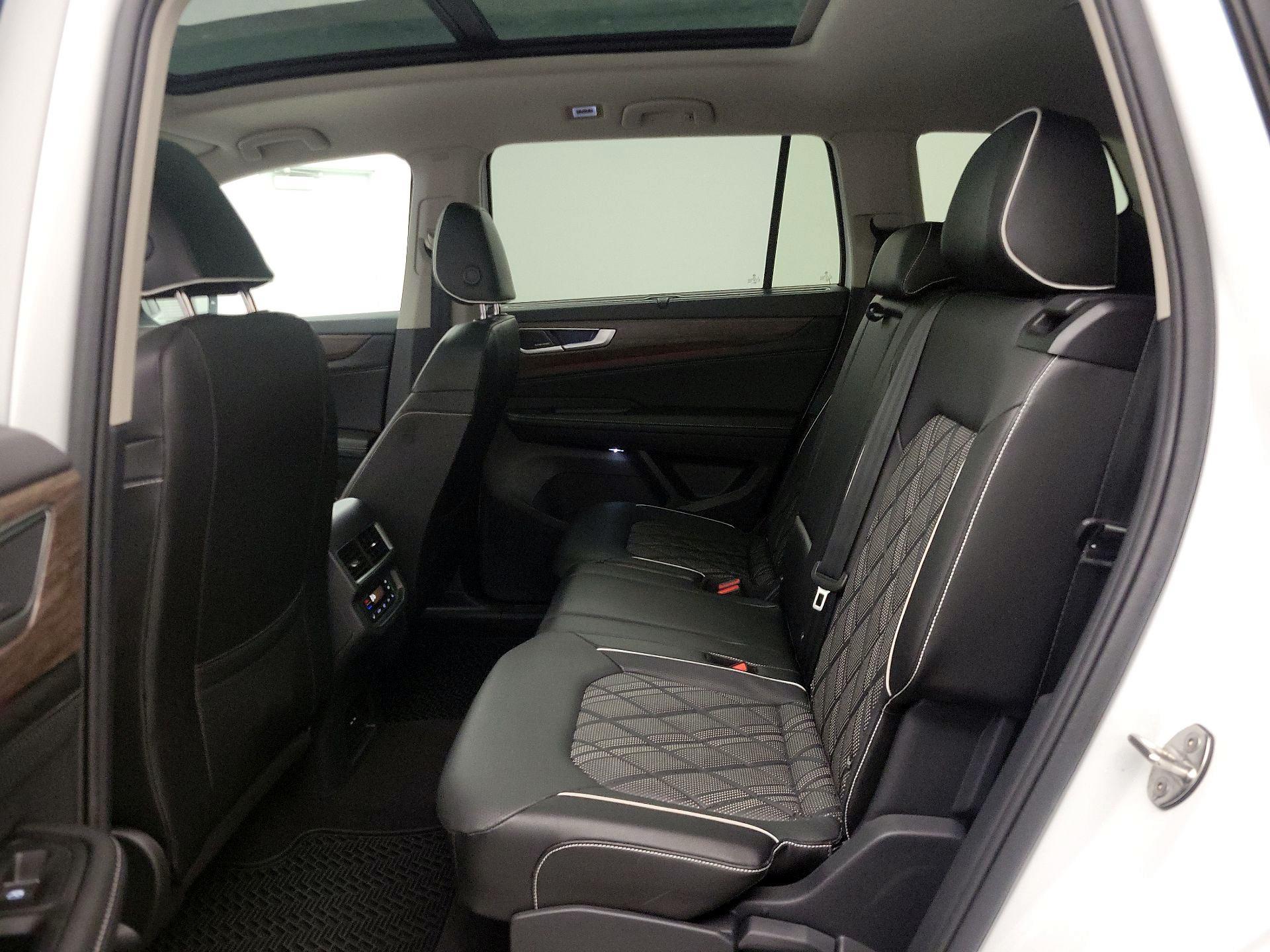 Thumbnail: 2024 Volkswagen Atlas - 20