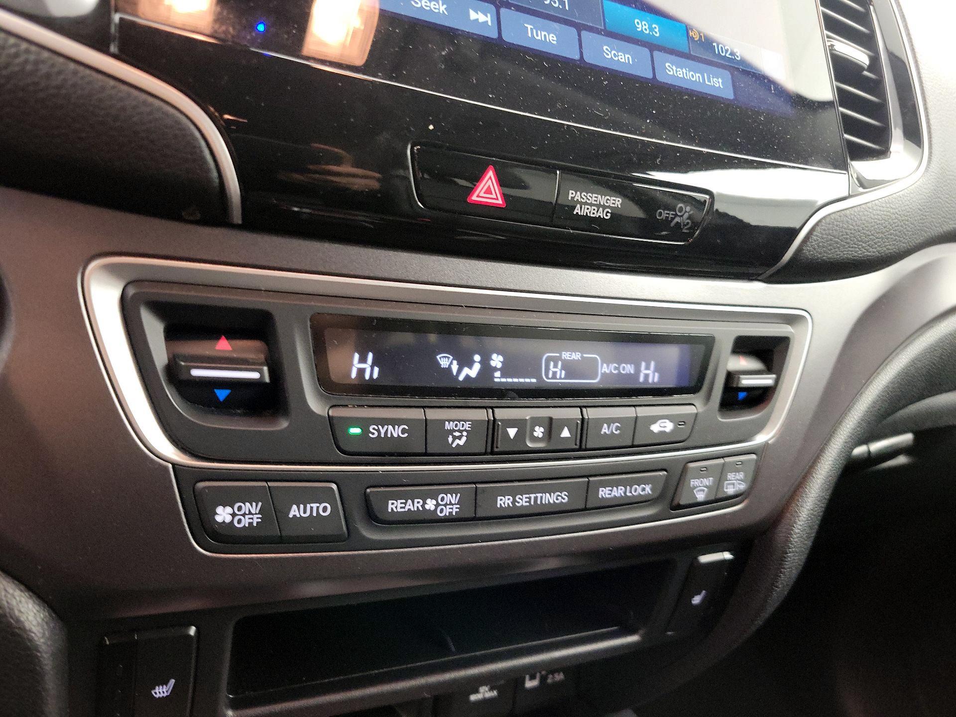 Thumbnail: 2021 Honda Pilot - 16