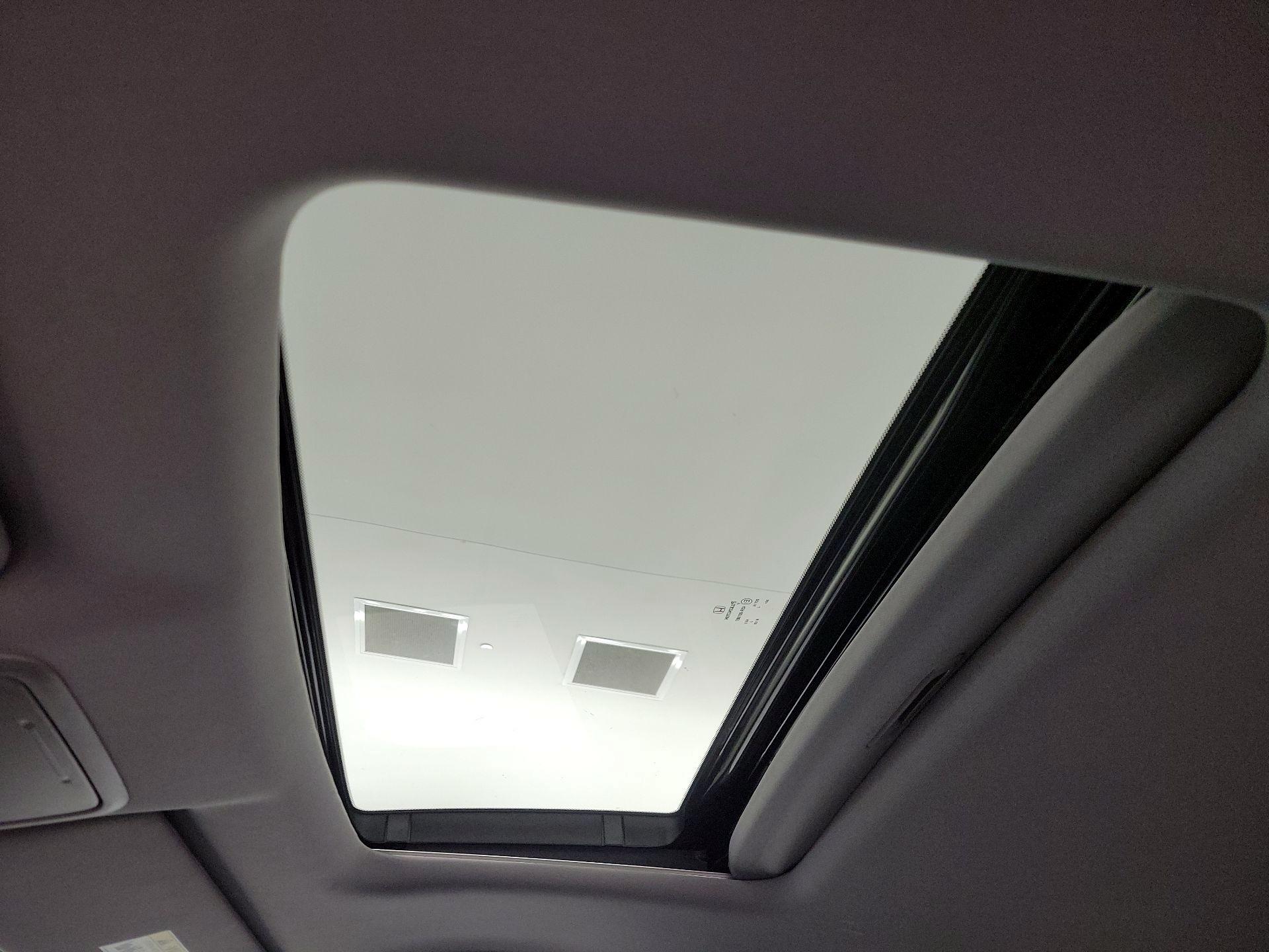 Thumbnail: 2021 Honda Pilot - 19