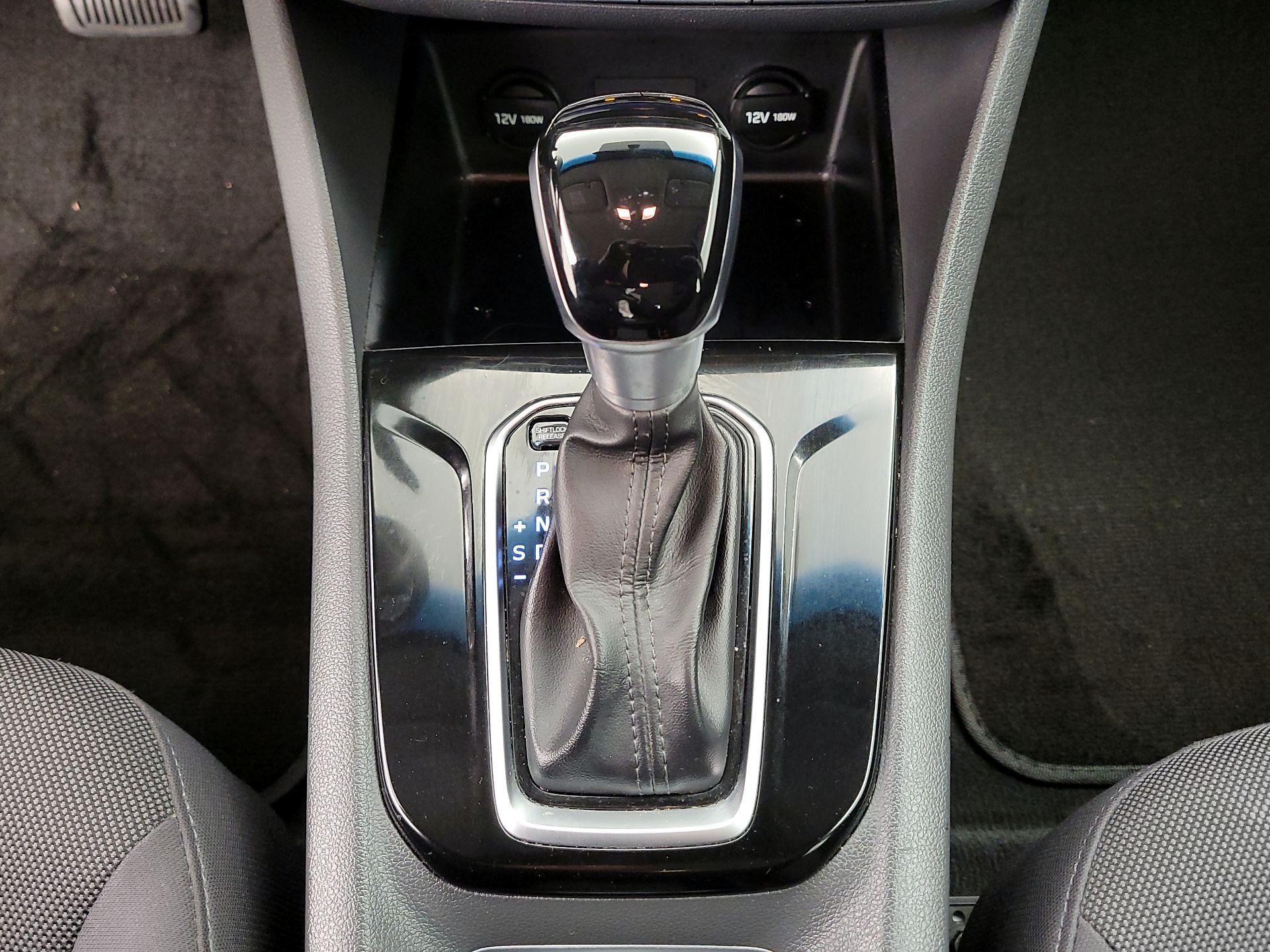 Thumbnail: 2019 Hyundai Ioniq - 17