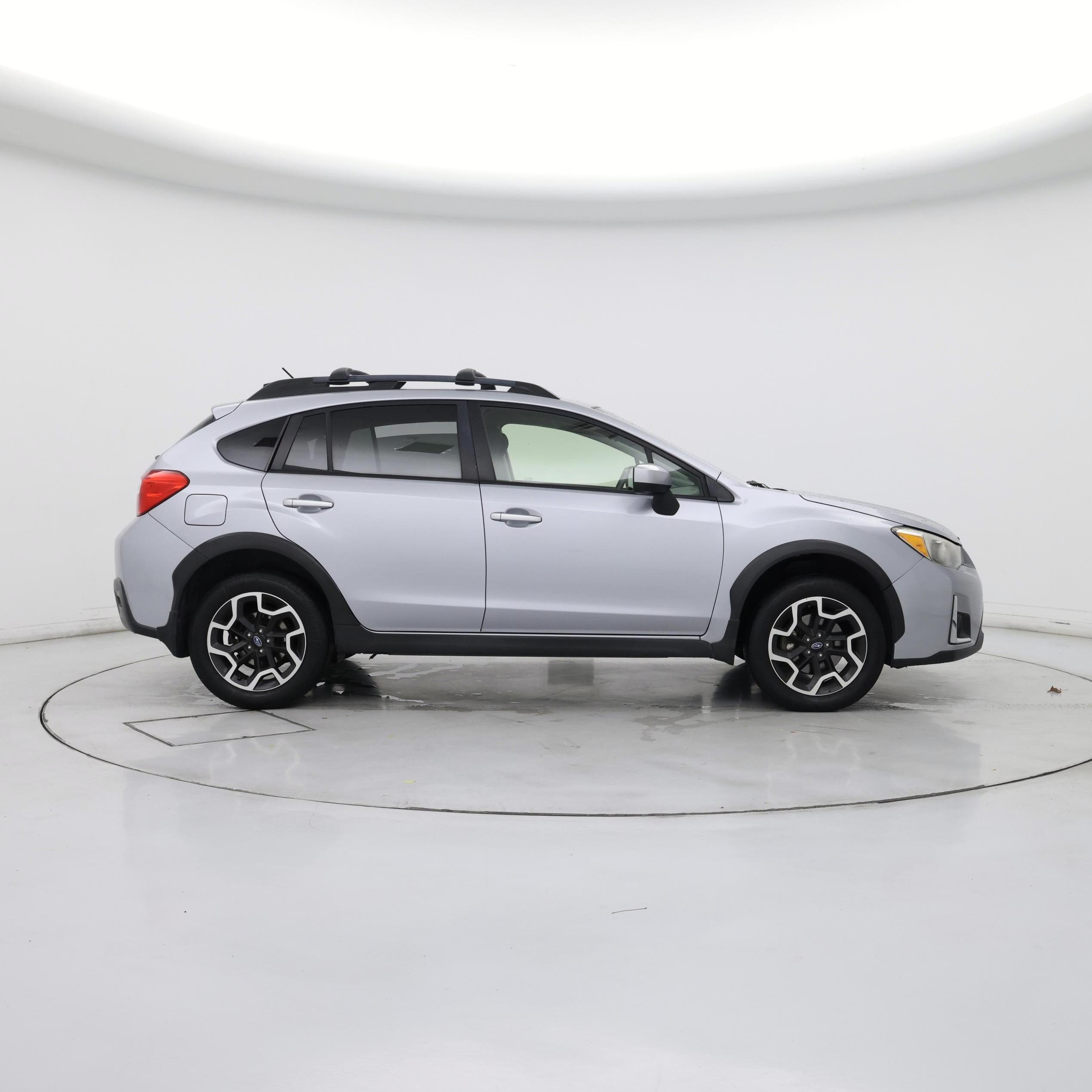 Thumbnail: 2016 Subaru XV Crosstrek - 7