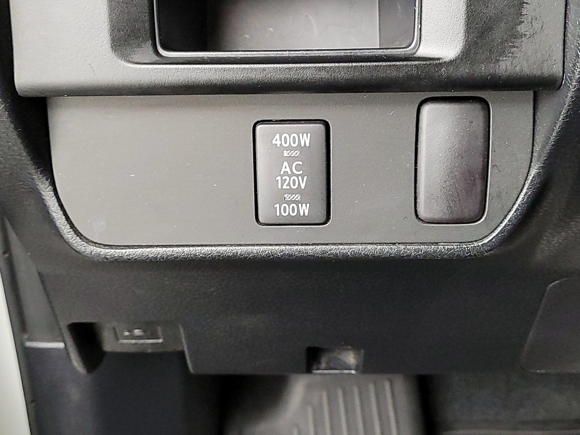 Thumbnail: 2017 Toyota Tacoma - 13