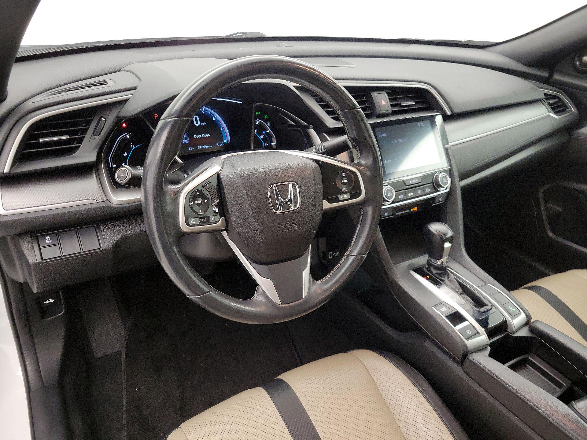 Thumbnail: 2016 Honda Civic - 9