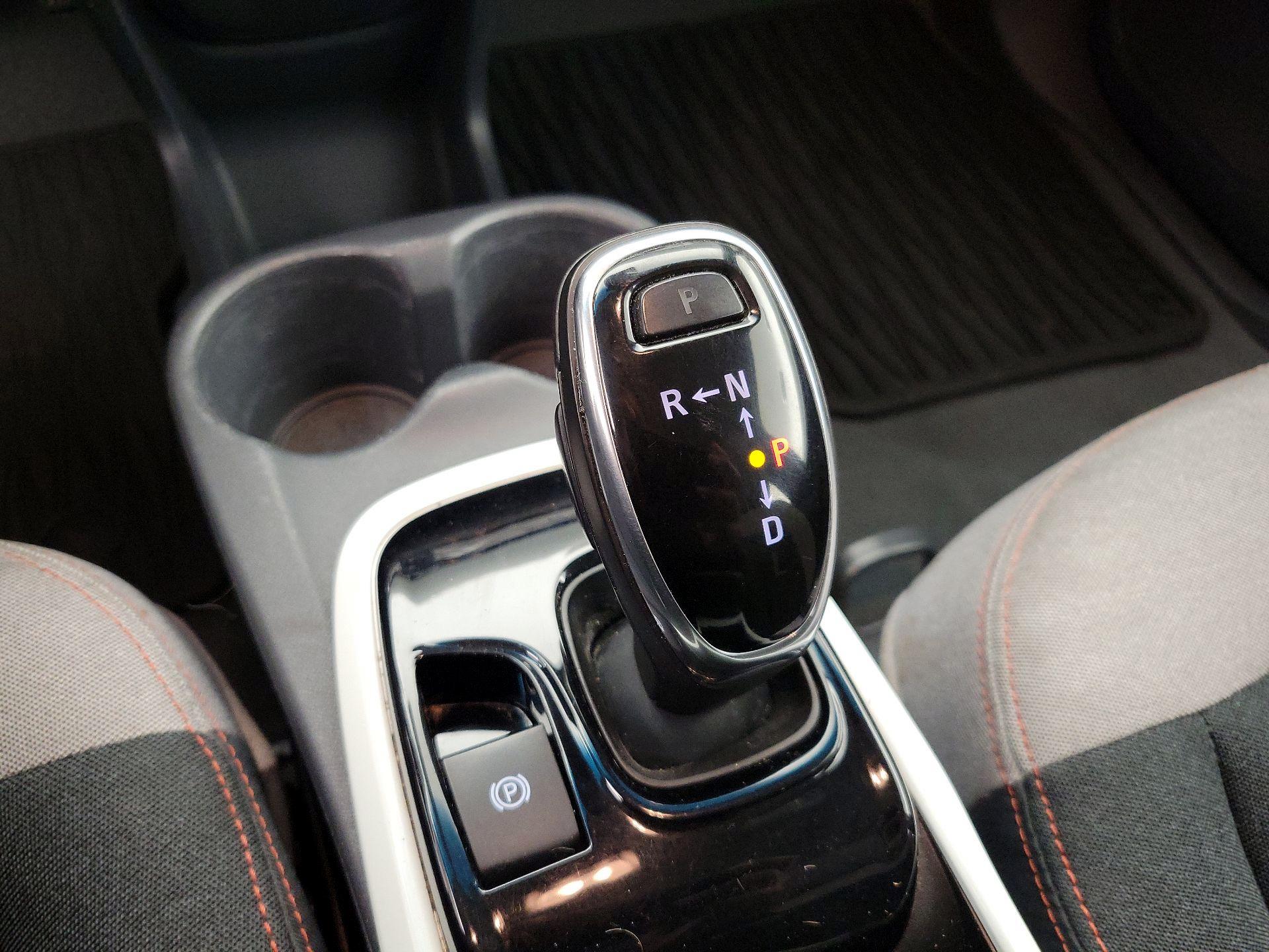 Thumbnail: 2021 Chevrolet Bolt EV - 17