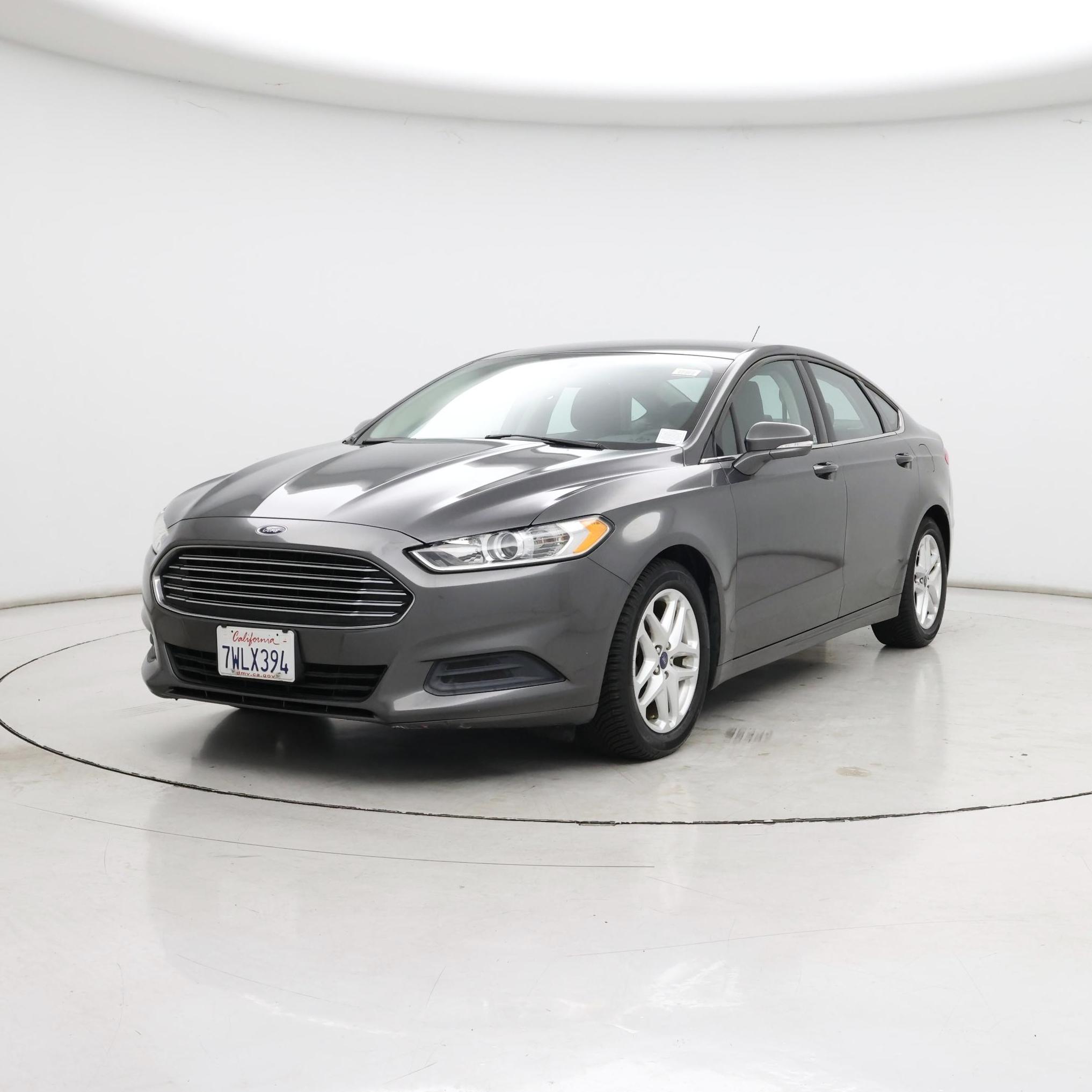 Thumbnail: 2015 Ford Fusion - 4