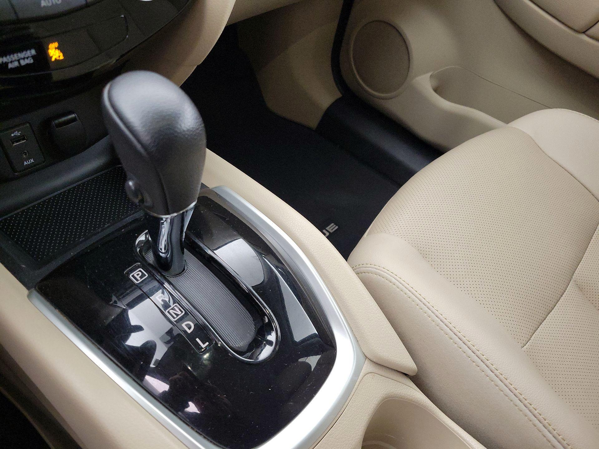 Thumbnail: 2016 Nissan Rogue - 18