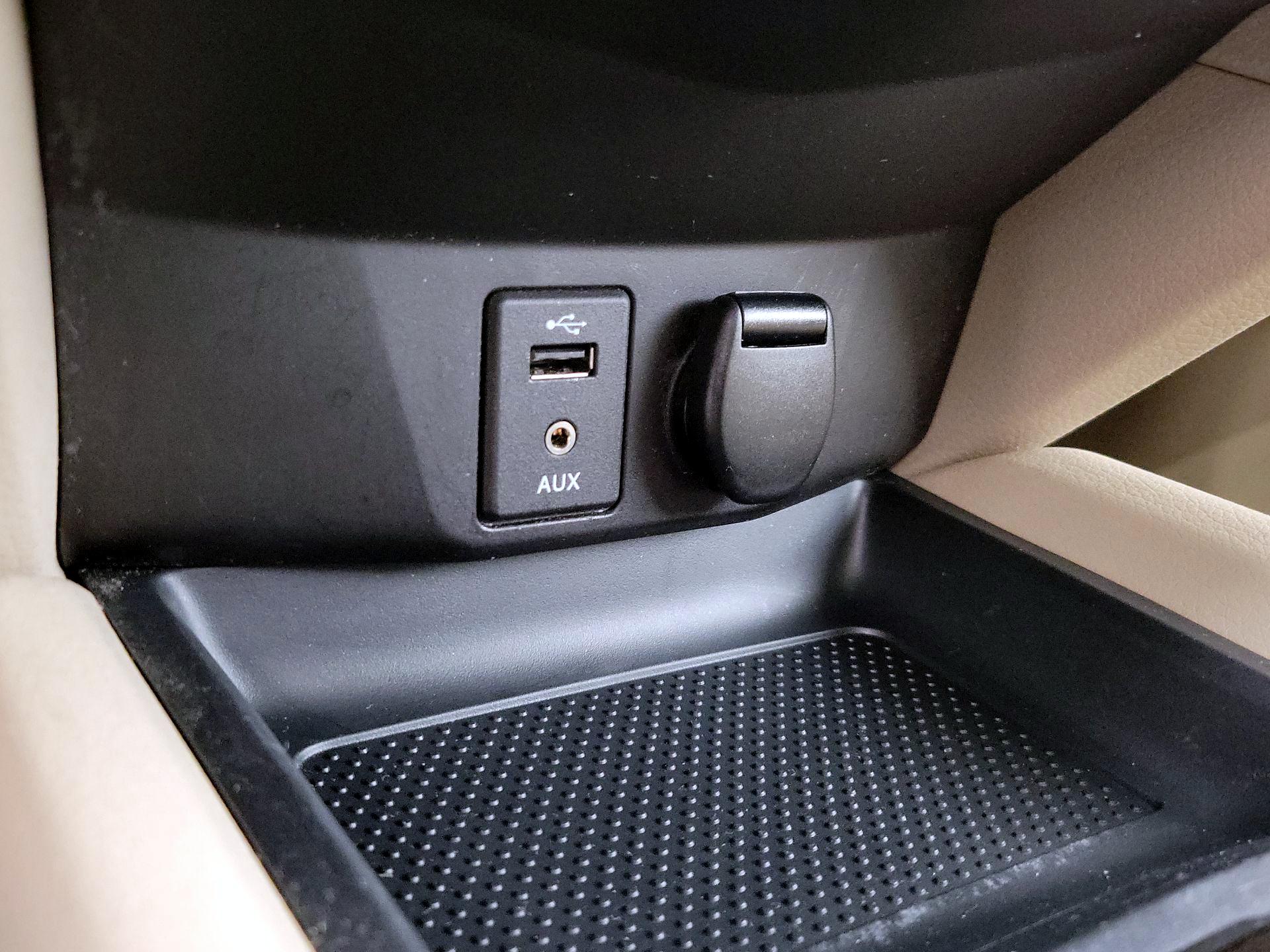 Thumbnail: 2016 Nissan Rogue - 19