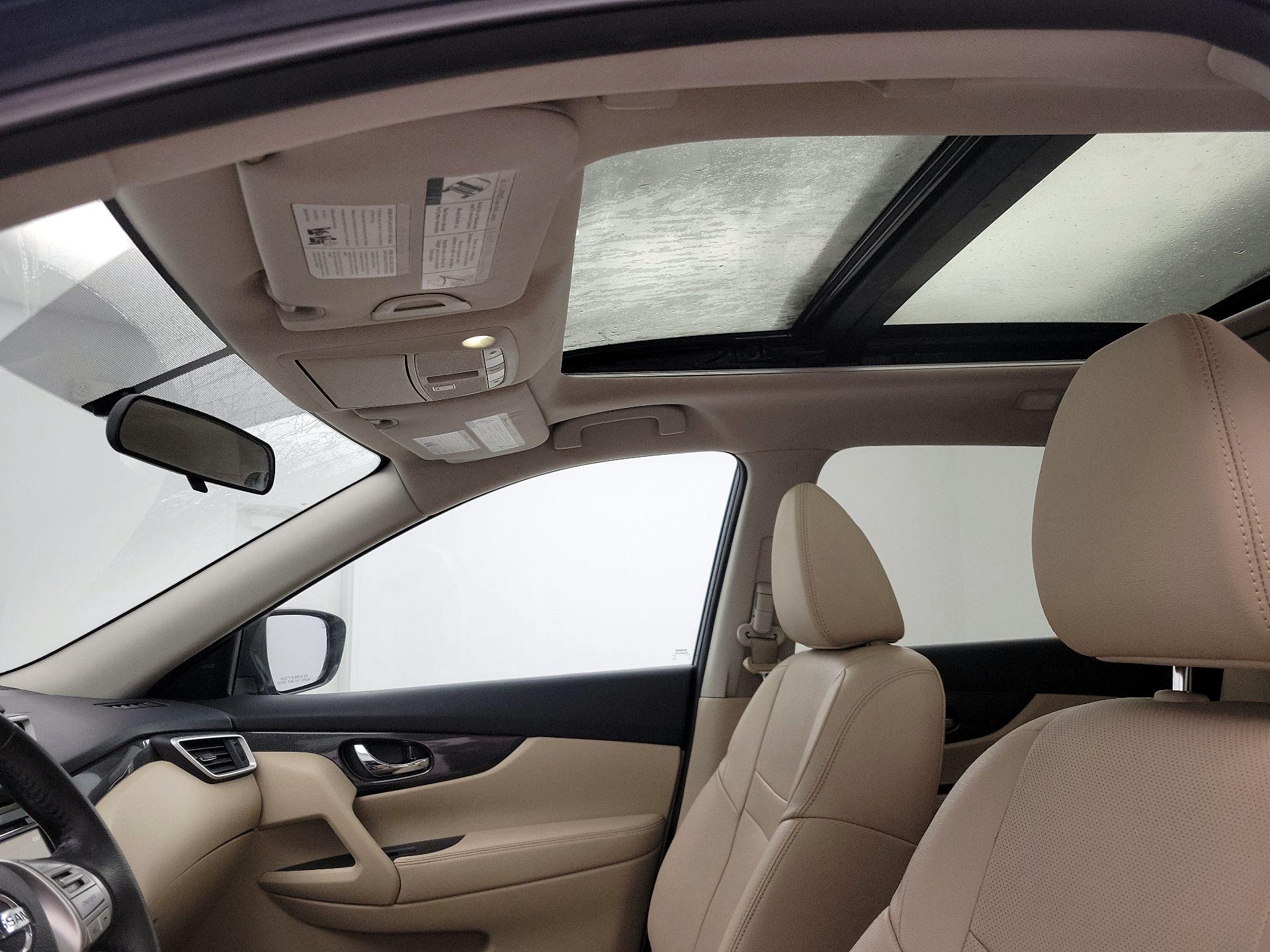 Thumbnail: 2016 Nissan Rogue - 20