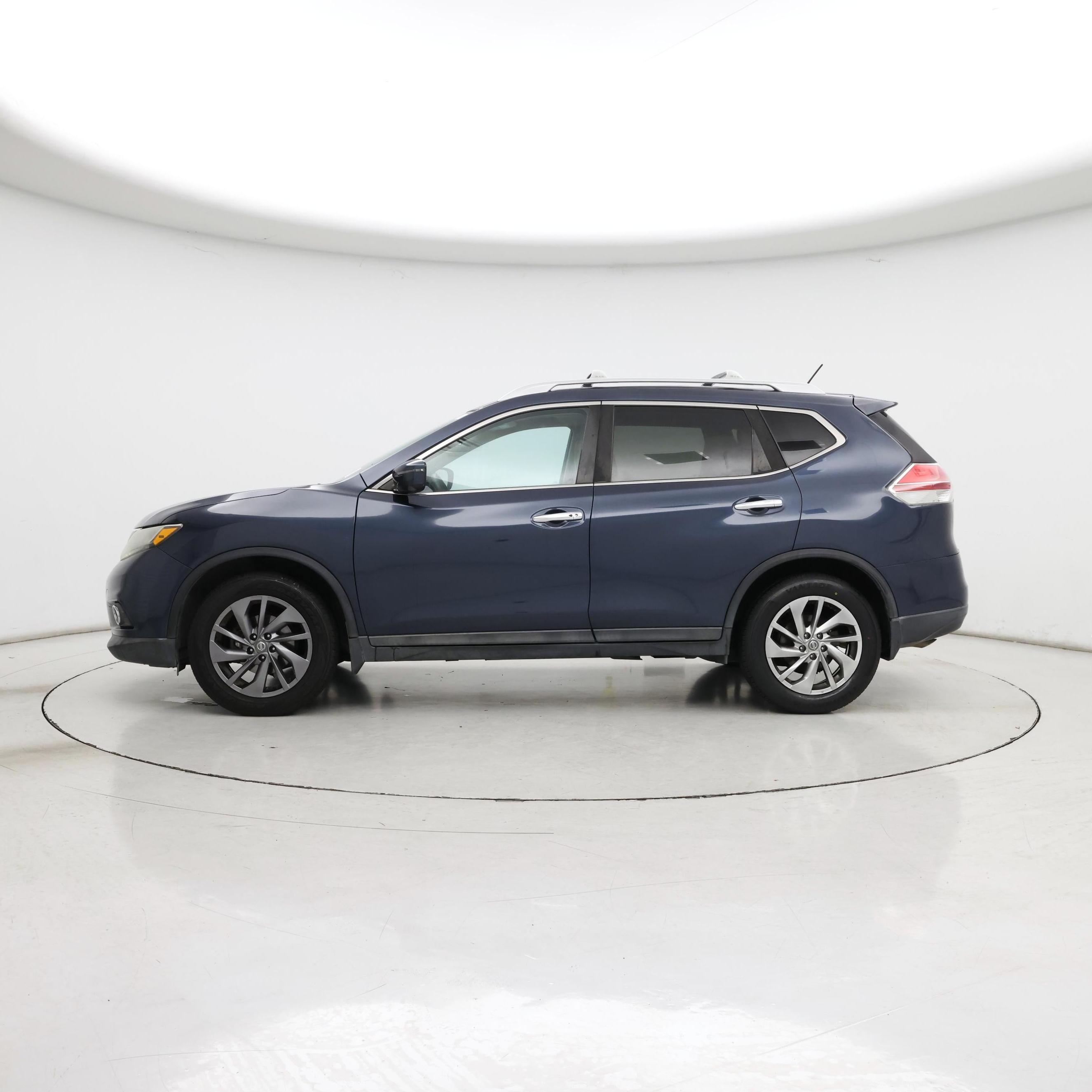 Thumbnail: 2016 Nissan Rogue - 3
