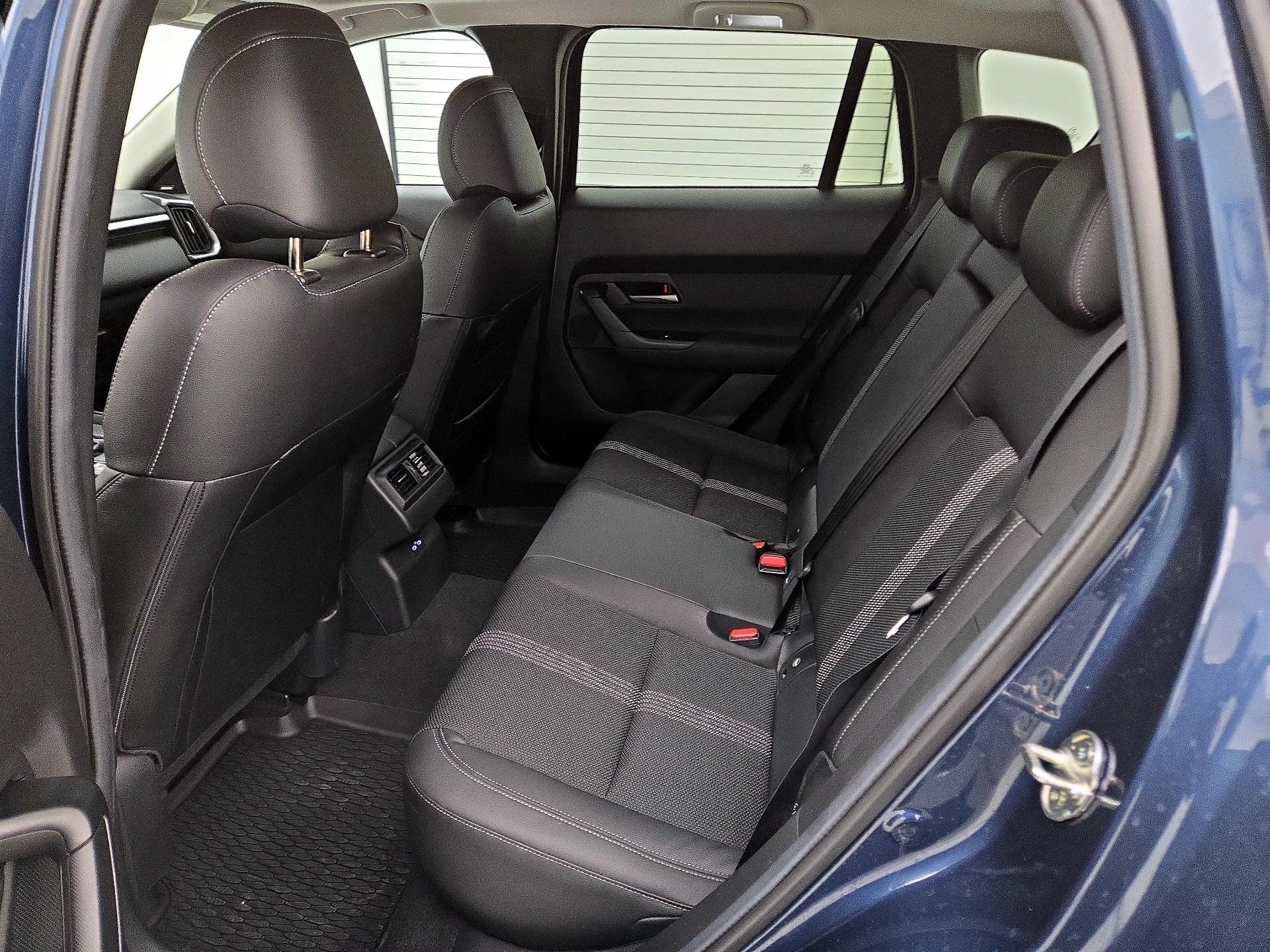 Thumbnail: 2025 Mazda CX-50 - 18