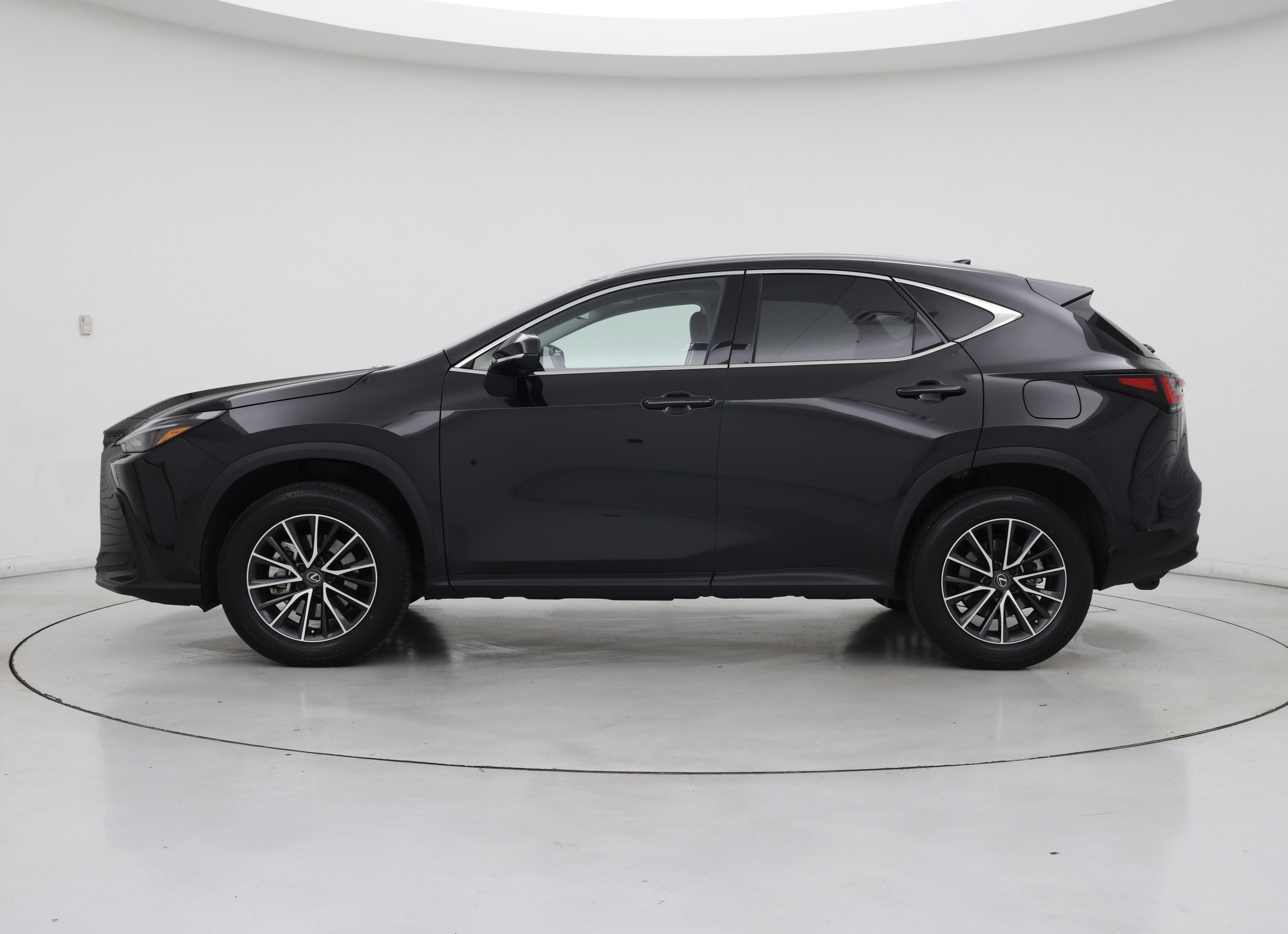Thumbnail: 2024 Lexus NX - 3