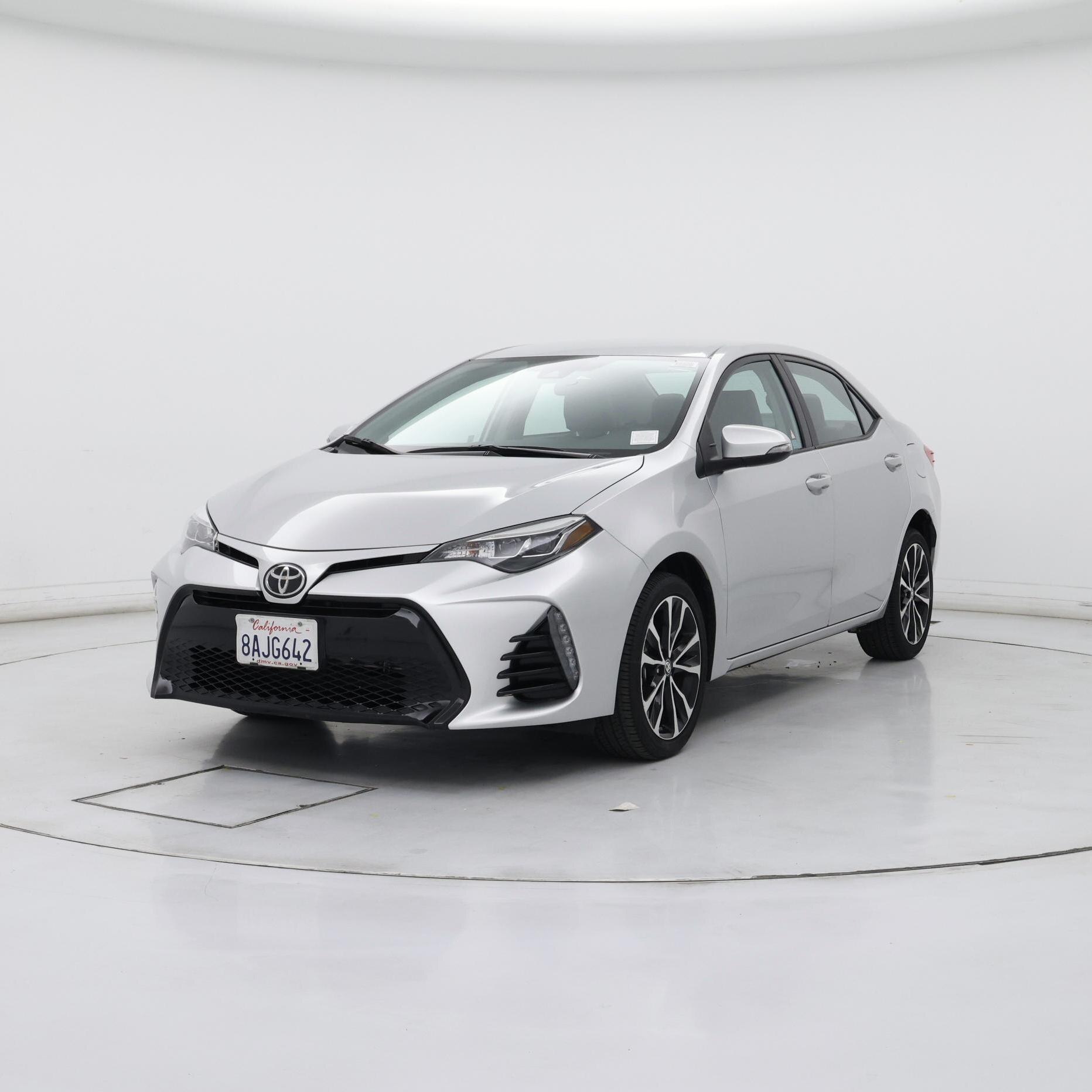 Thumbnail: 2017 Toyota Corolla - 4