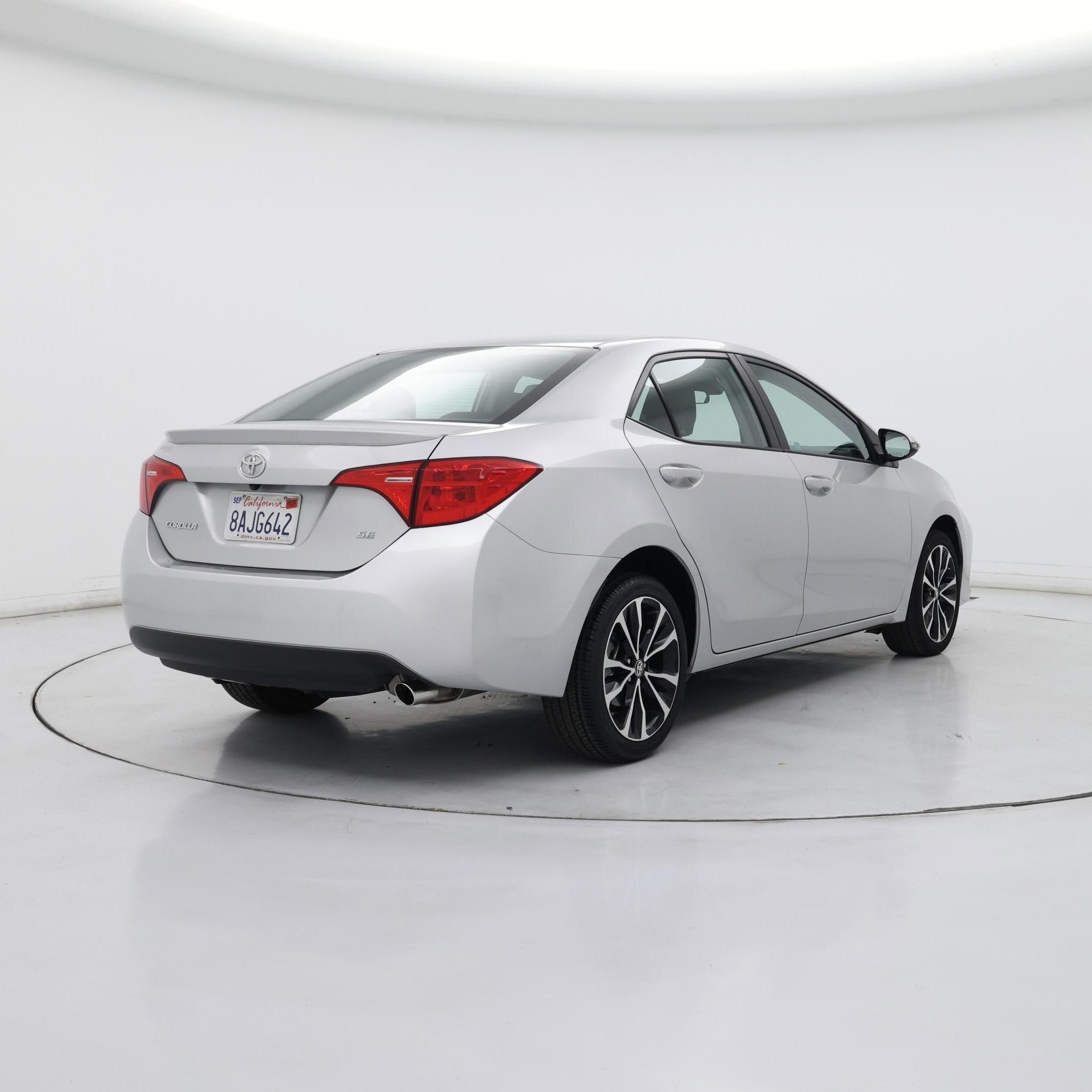 Thumbnail: 2017 Toyota Corolla - 8