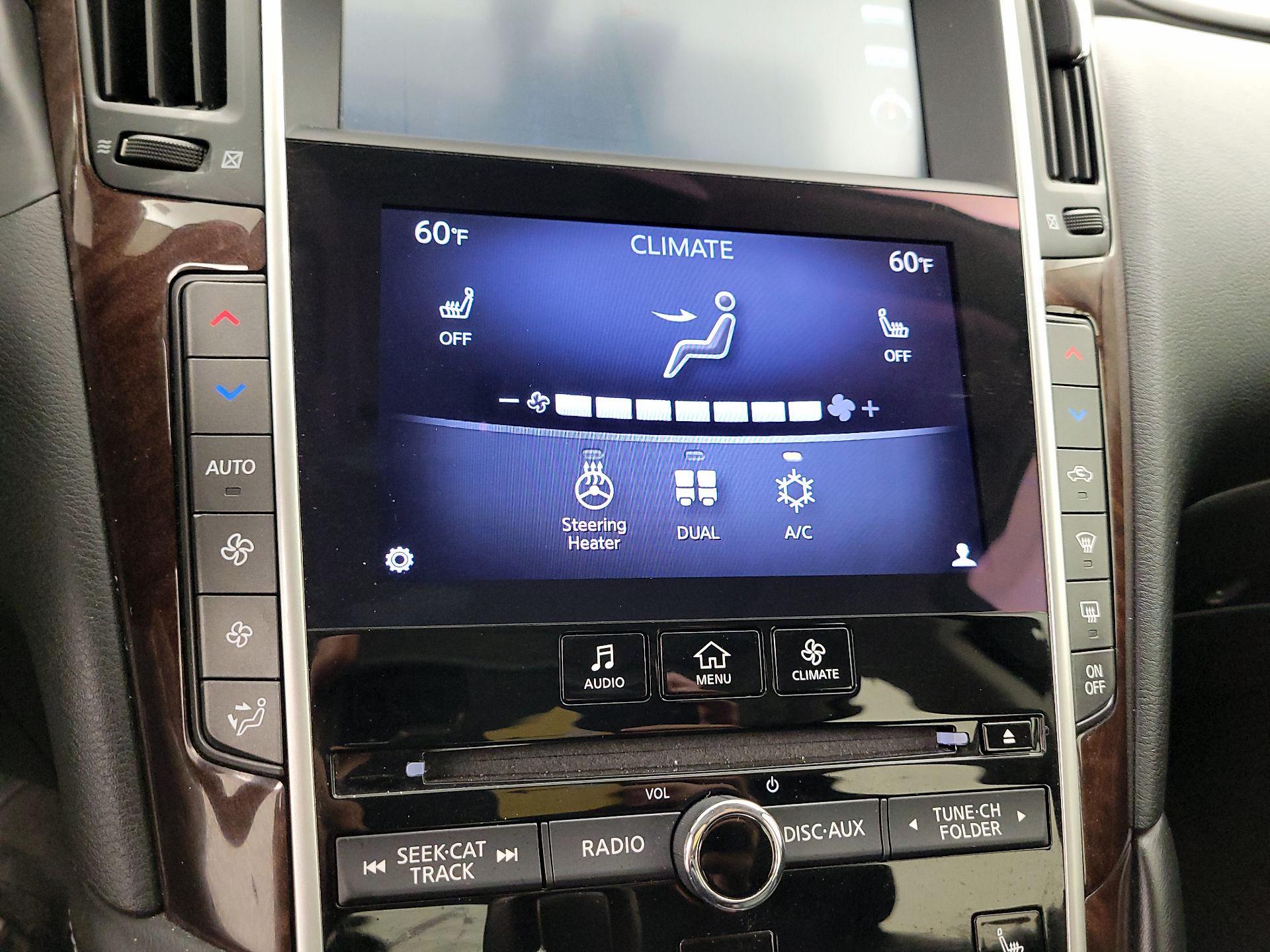 Thumbnail: 2014 INFINITI Q50 - 17