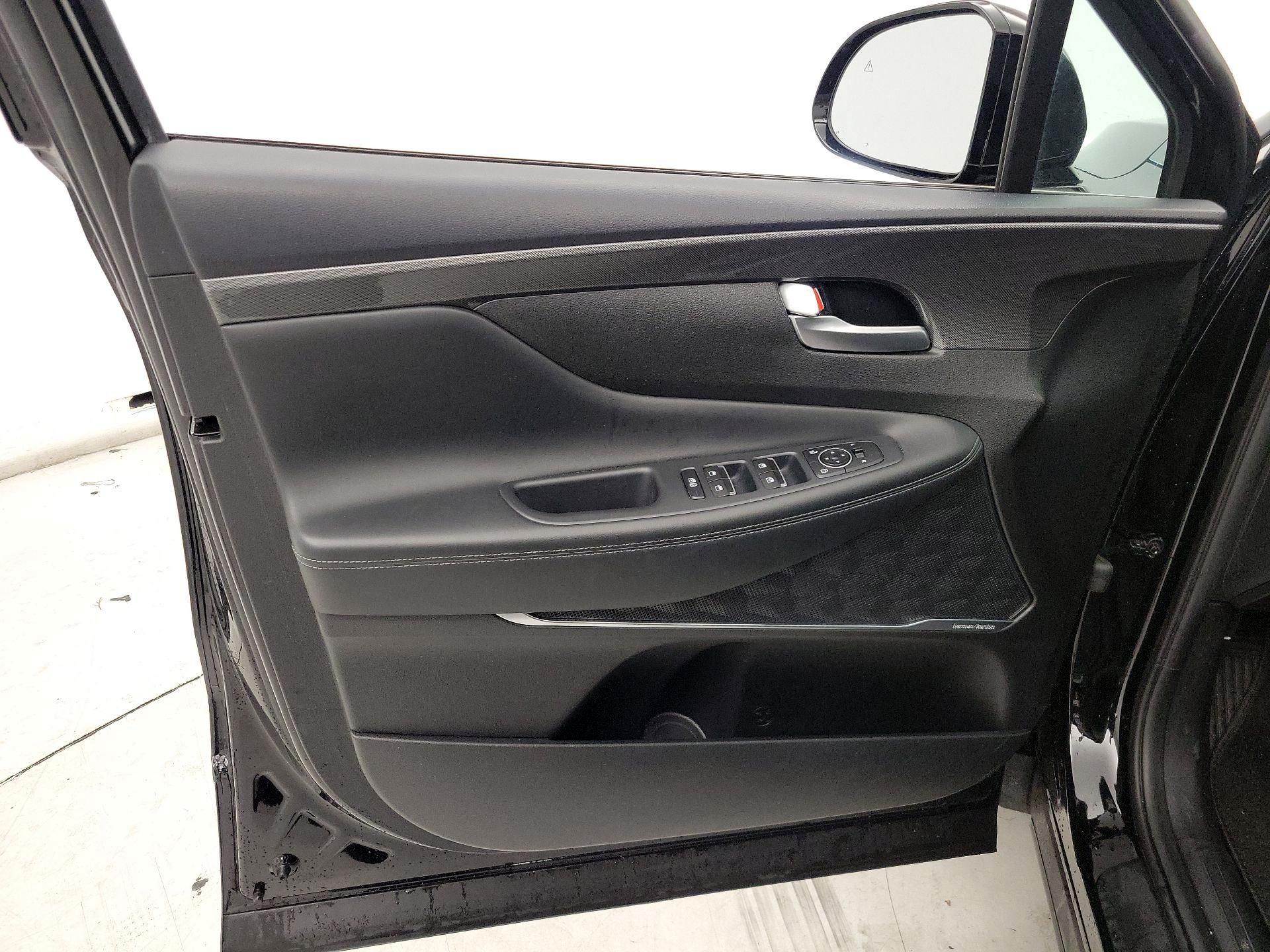 Thumbnail: 2022 Hyundai Santa Fe - 12