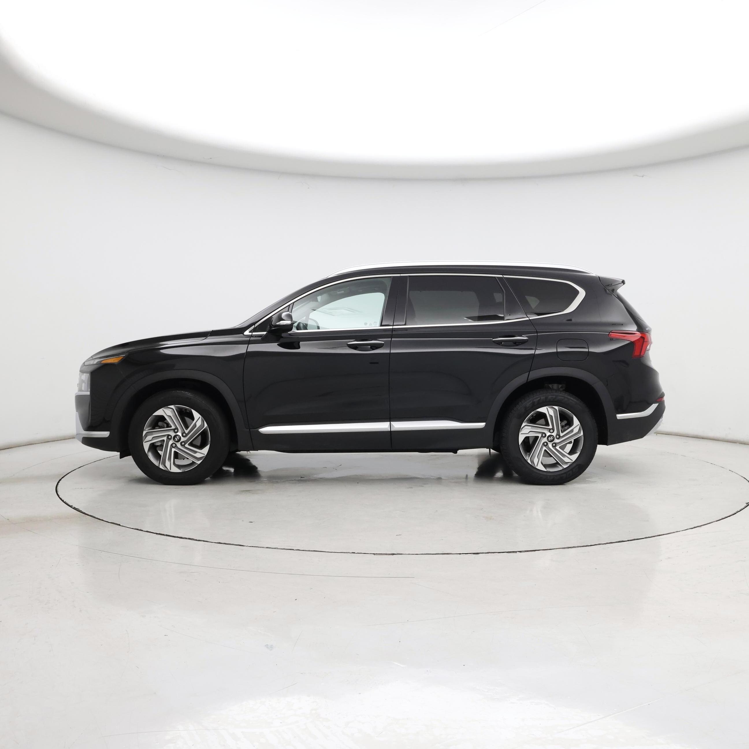 Thumbnail: 2022 Hyundai Santa Fe - 3