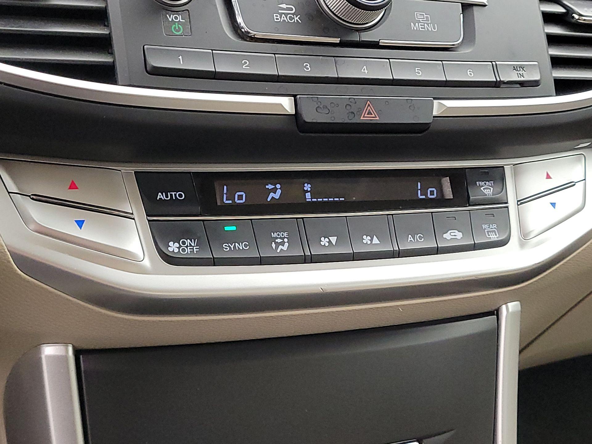 Thumbnail: 2014 Honda Accord - 16