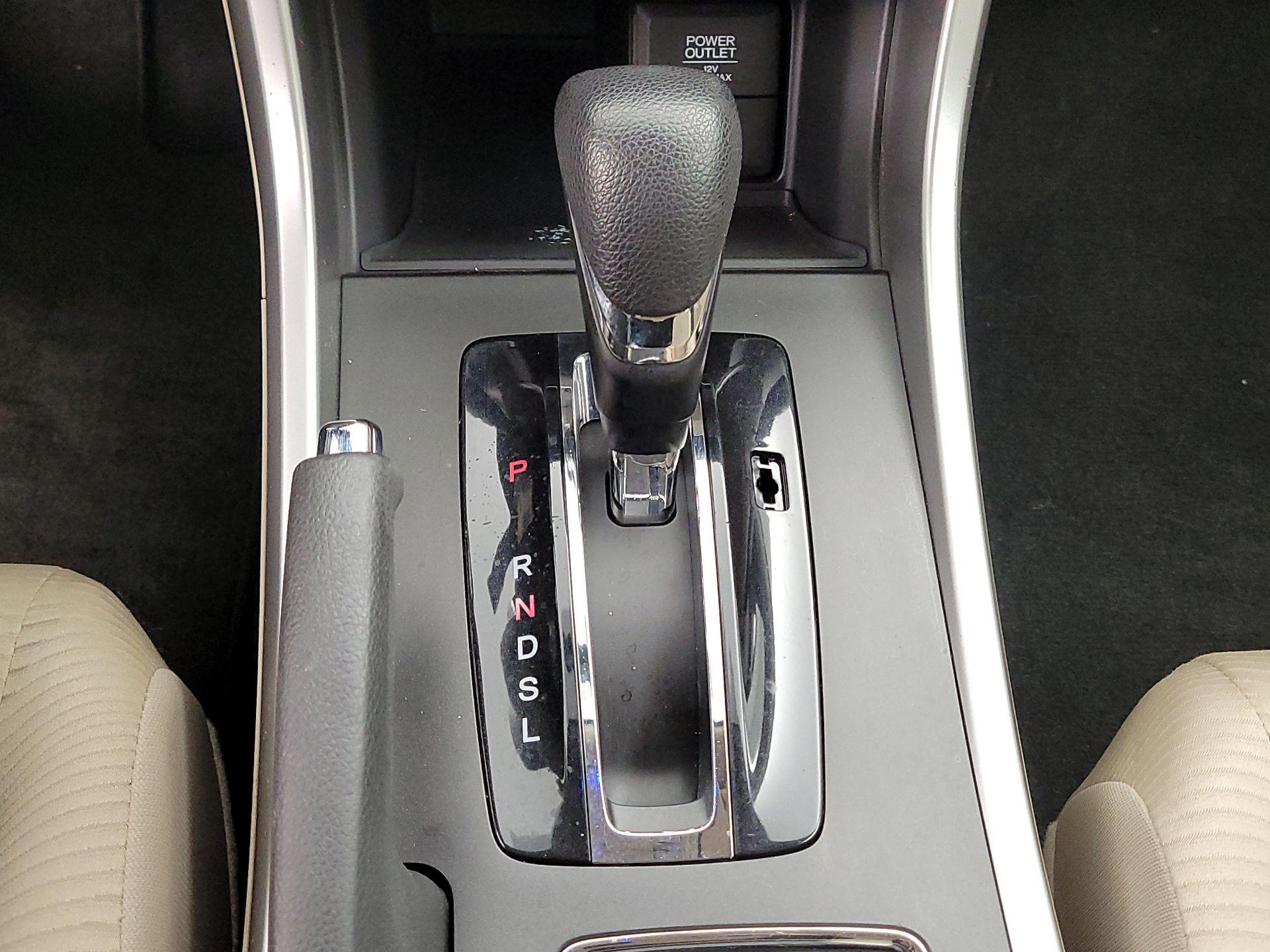 Thumbnail: 2014 Honda Accord - 17