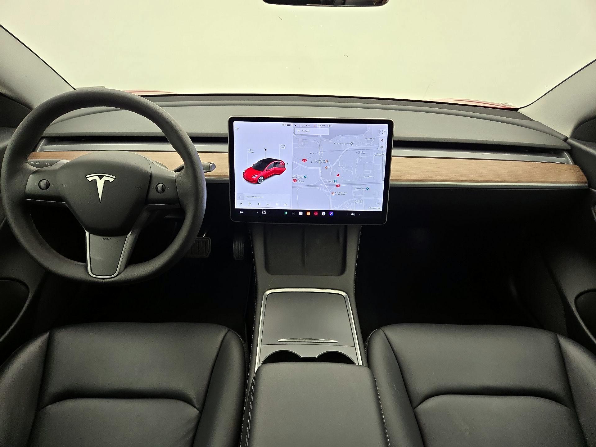 Thumbnail: 2021 Tesla Model 3 - 9