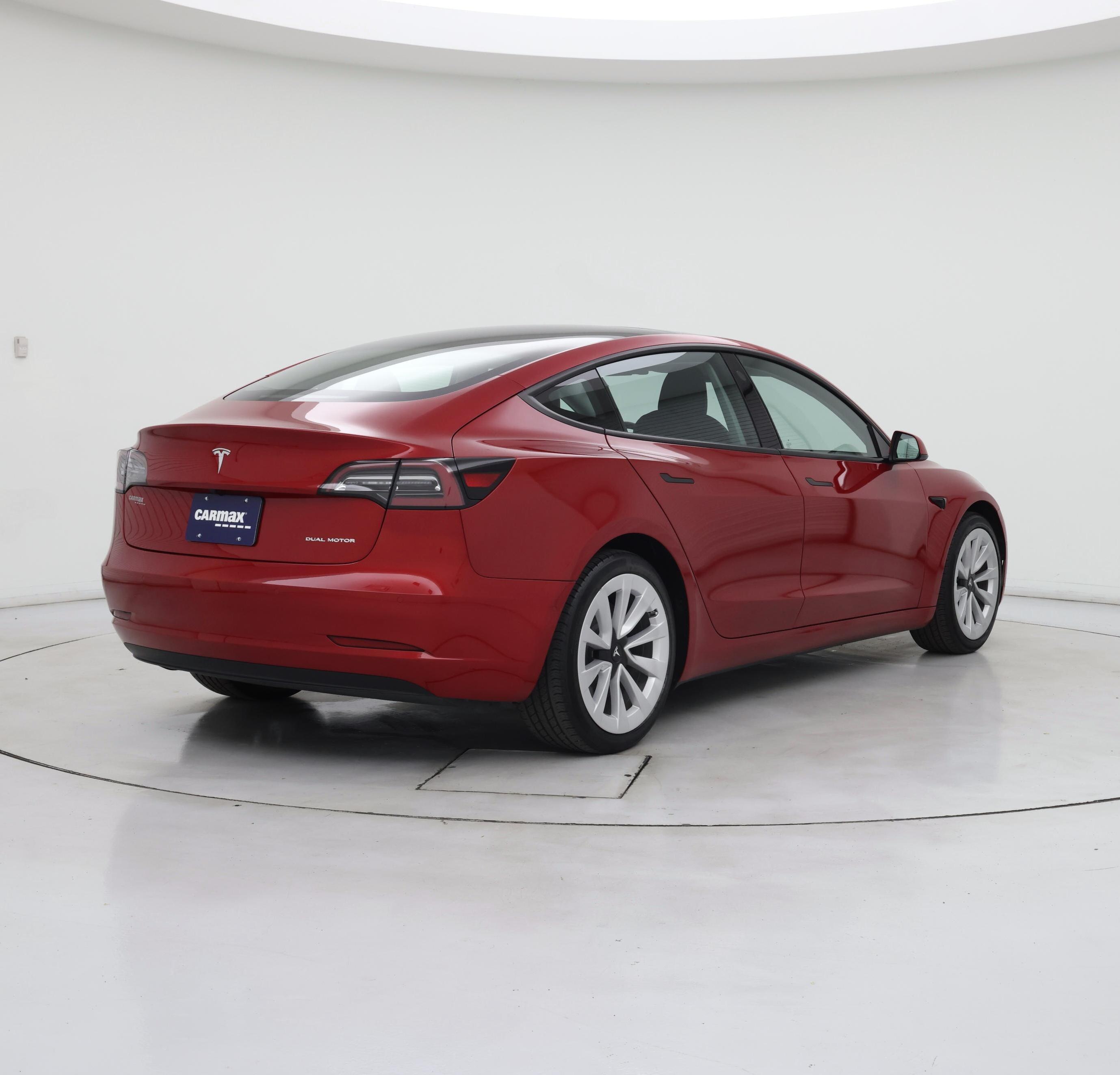 Thumbnail: 2021 Tesla Model 3 - 8